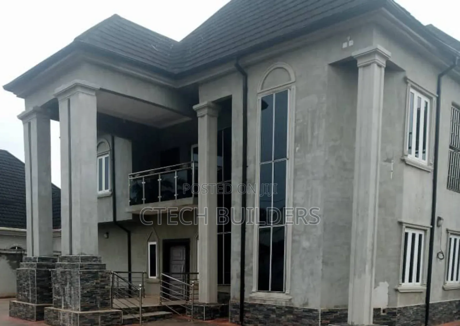 6bdrm Duplex in Benin City for sale in Benin City
