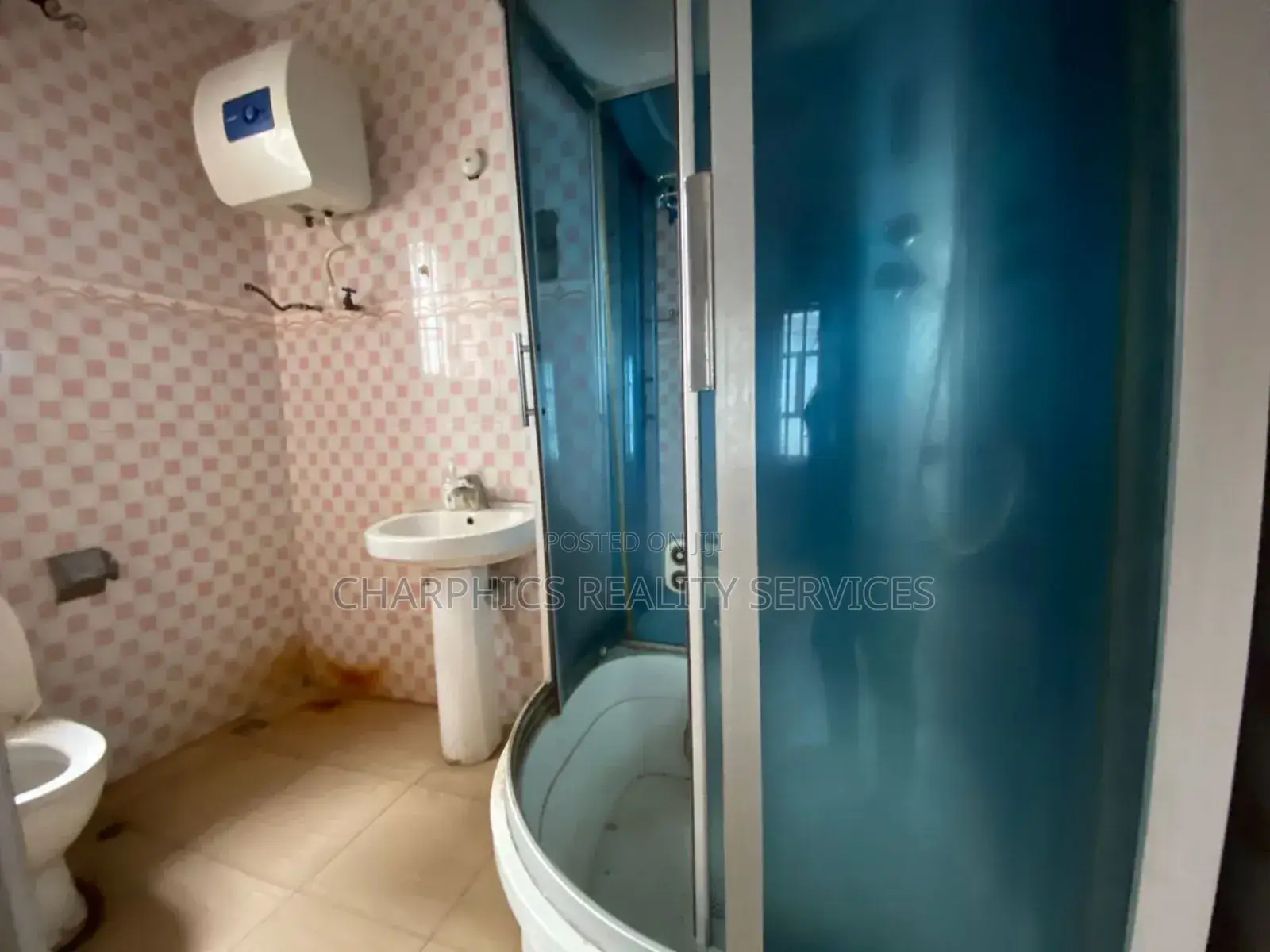 5bdrm Duplex in GRA Phase 1 for sale in GRA Phase 1