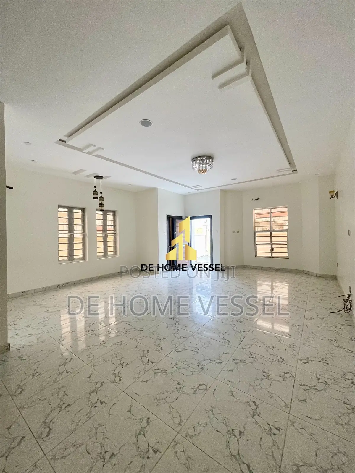4bdrm Duplex in Ikota for sale in Ikota