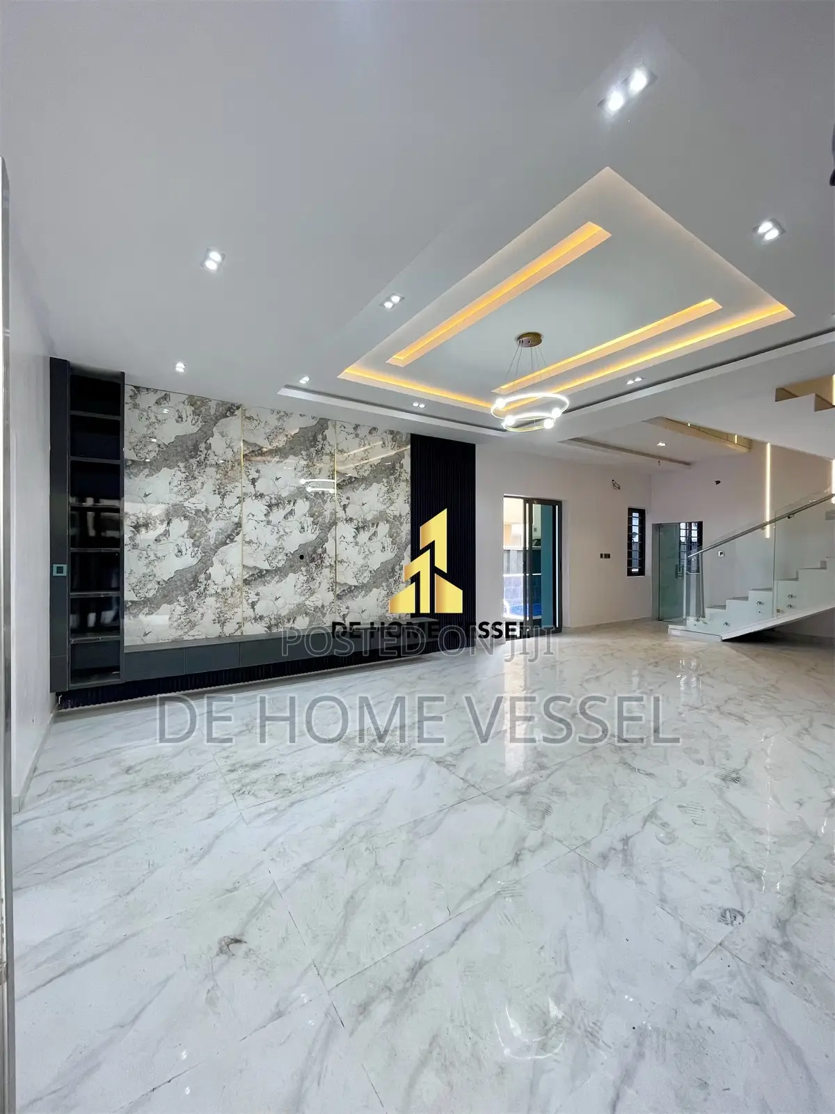 5bdrm Duplex in Ologolo for sale in Ologolo