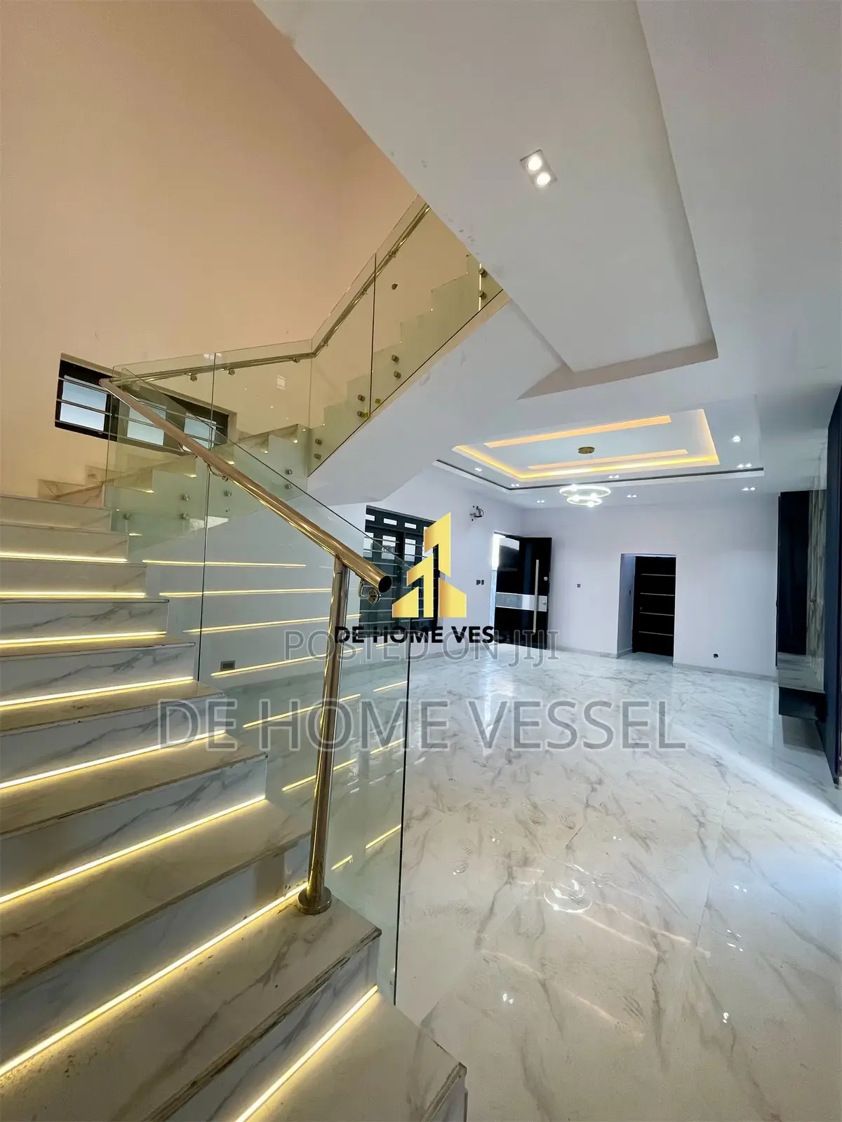 5bdrm Duplex in Ologolo for sale in Ologolo
