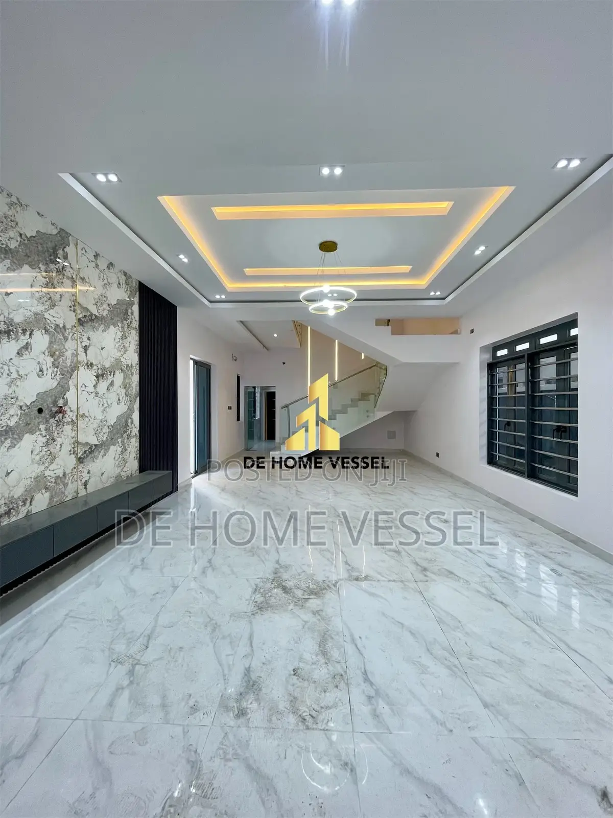 5bdrm Duplex in Ologolo for sale in Ologolo