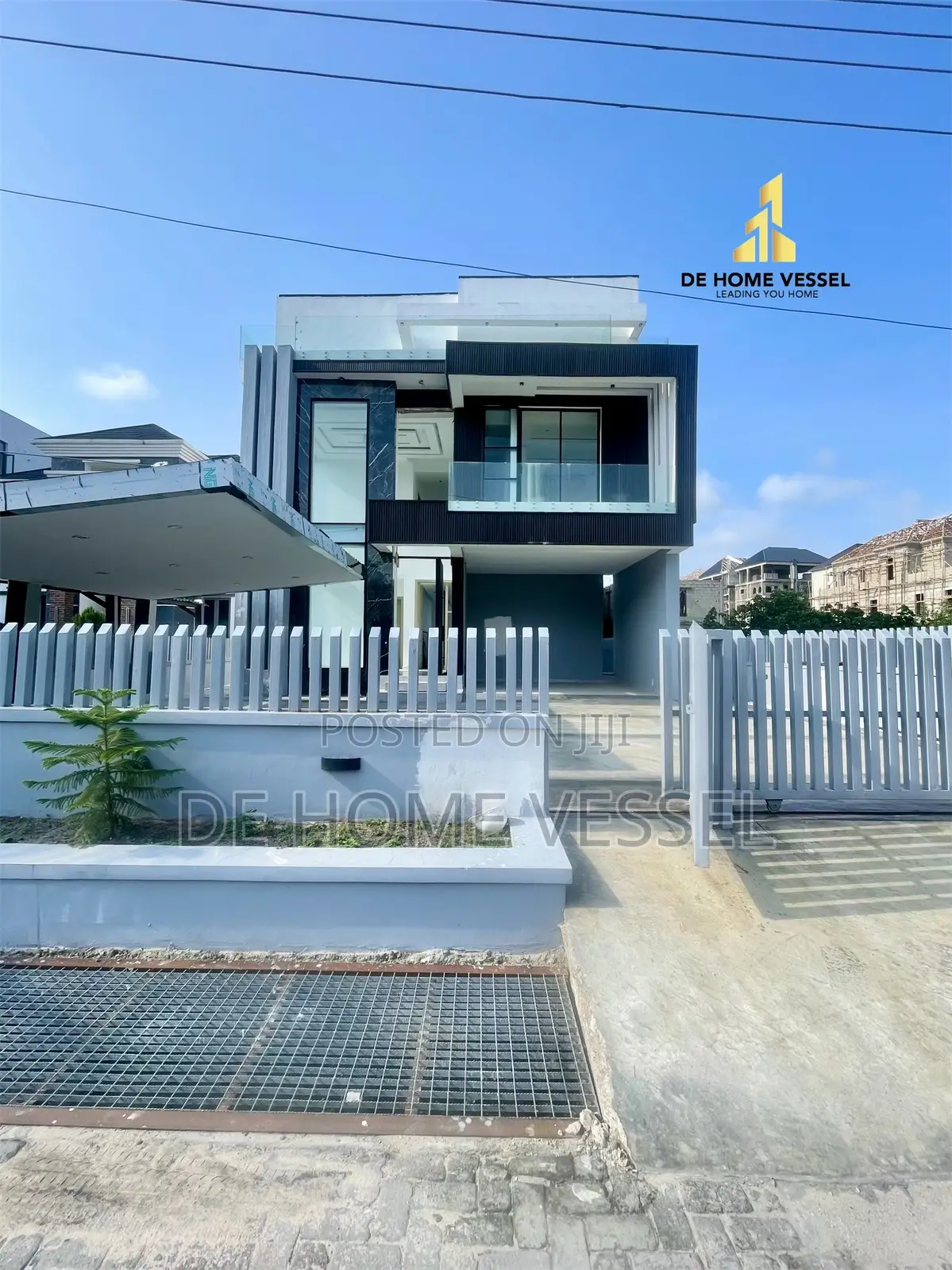 5bdrm Duplex in Lekki for sale in Lekki