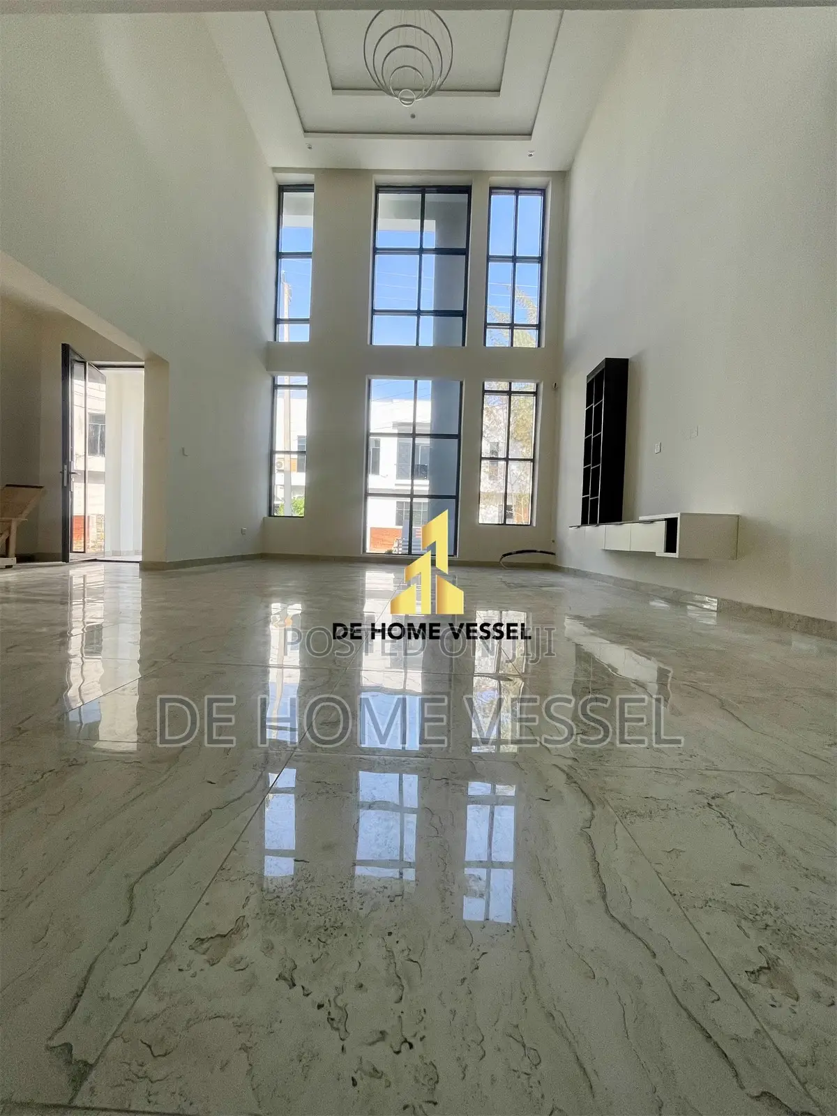 5bdrm Duplex in Lekki for sale in Lekki