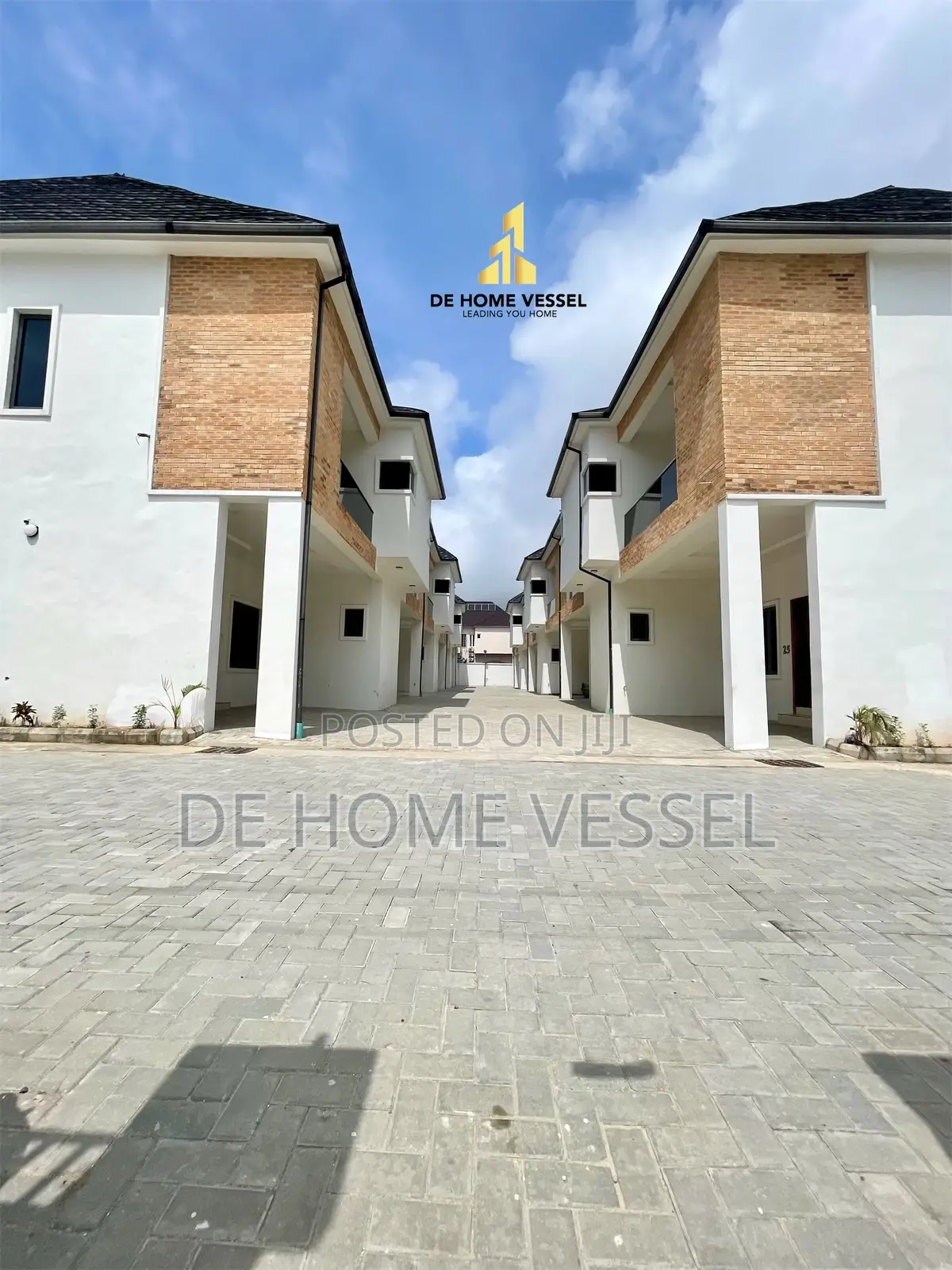 4bdrm Townhouse/Terrace in Lekki for sale in Lekki