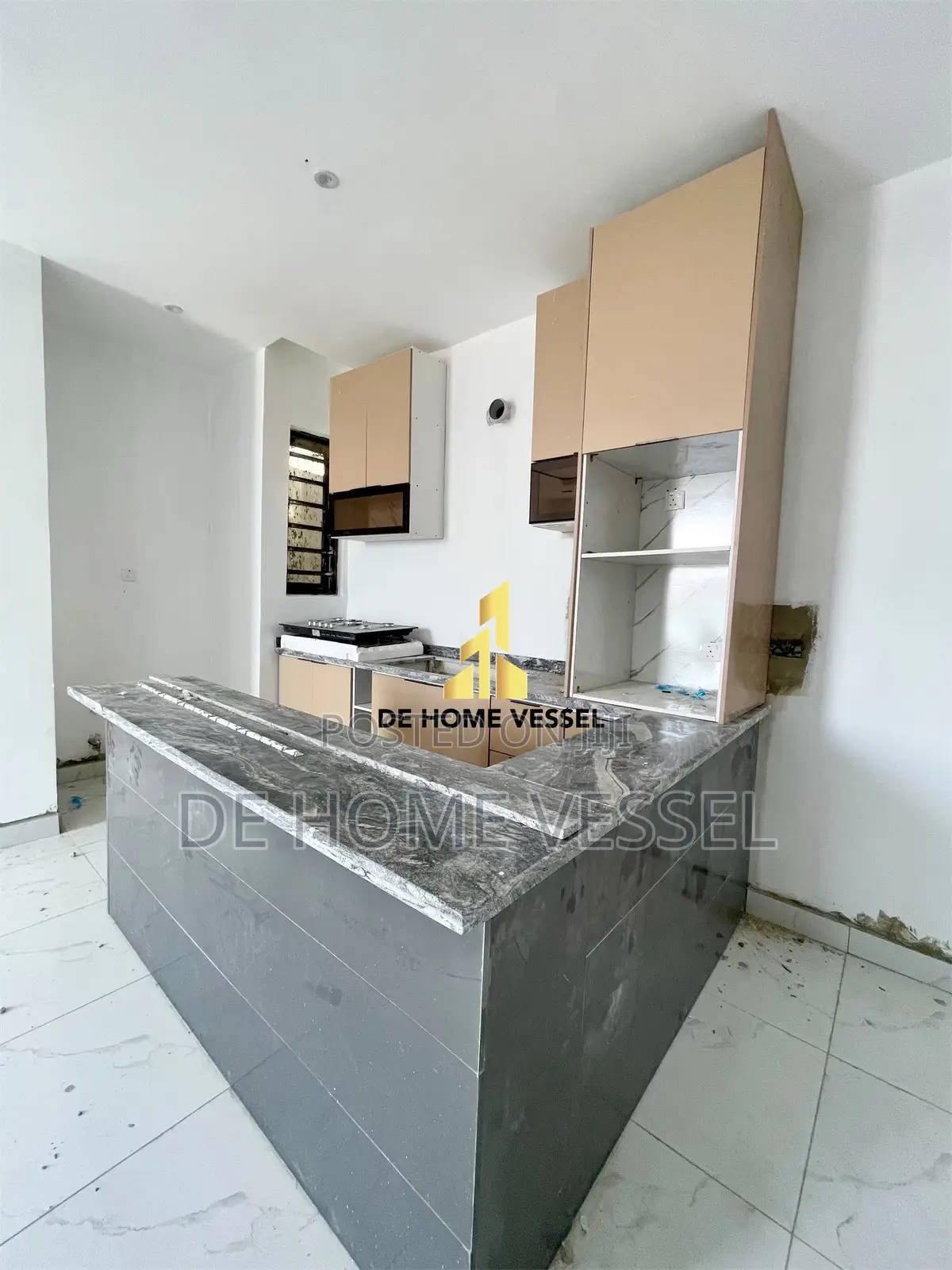 2bdrm Apartment in Chevron for sale in Chevron