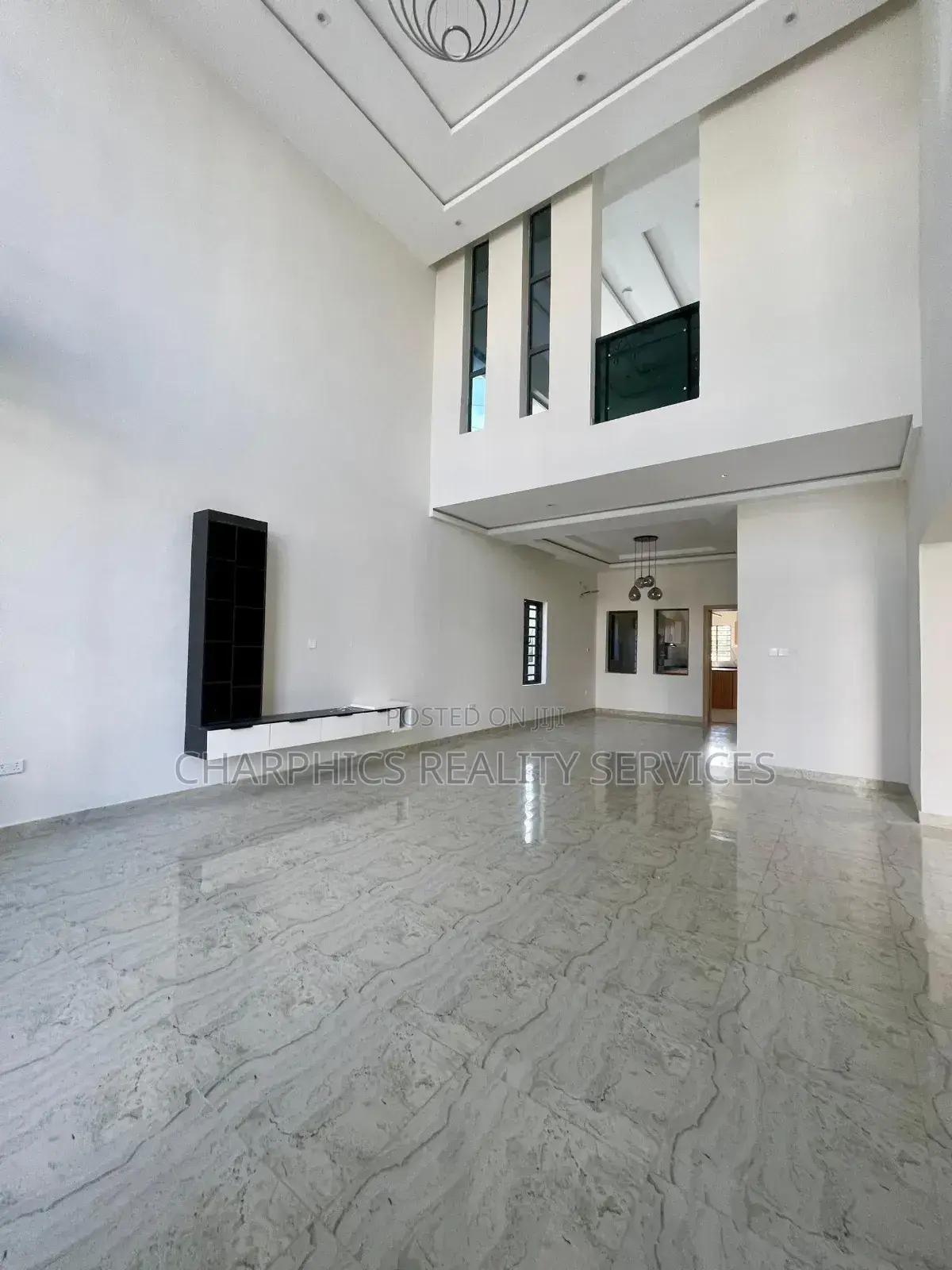 5bdrm Duplex in Lekki for sale in Lekki