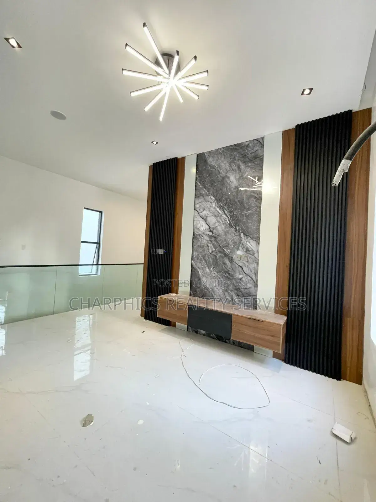 5bdrm Duplex in Lekki for sale in Lekki