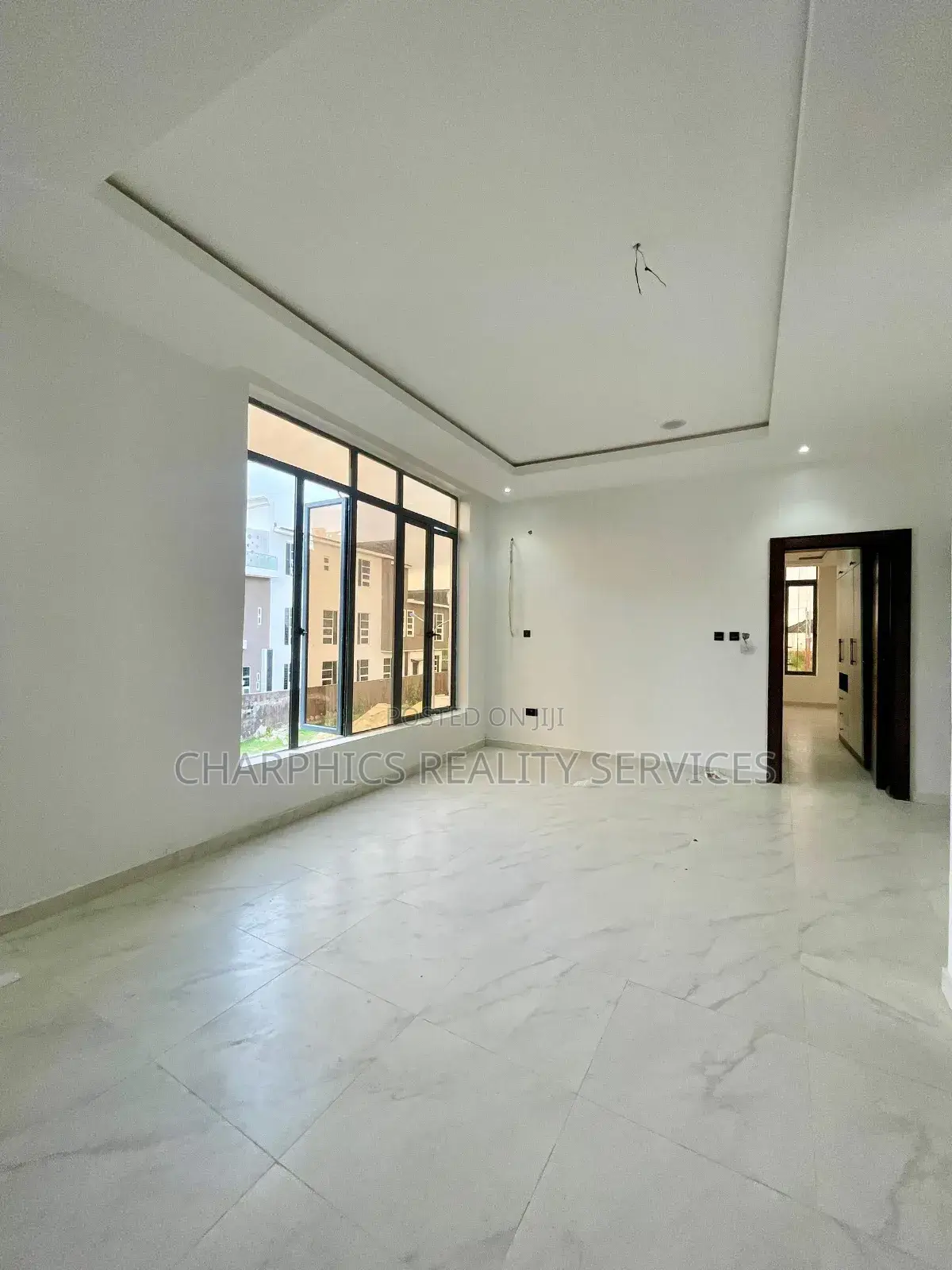 5bdrm Duplex in Lekki for sale in Lekki