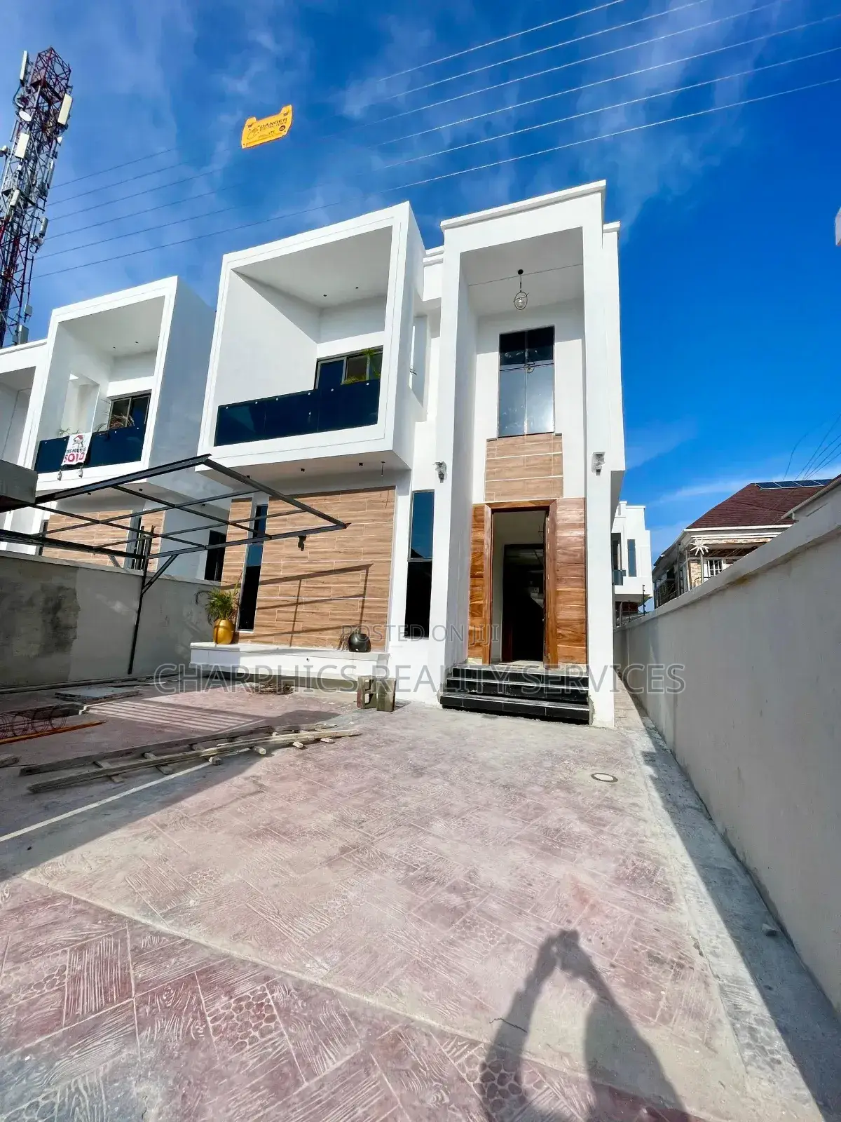 5bdrm Duplex in Lekki for sale in Lekki