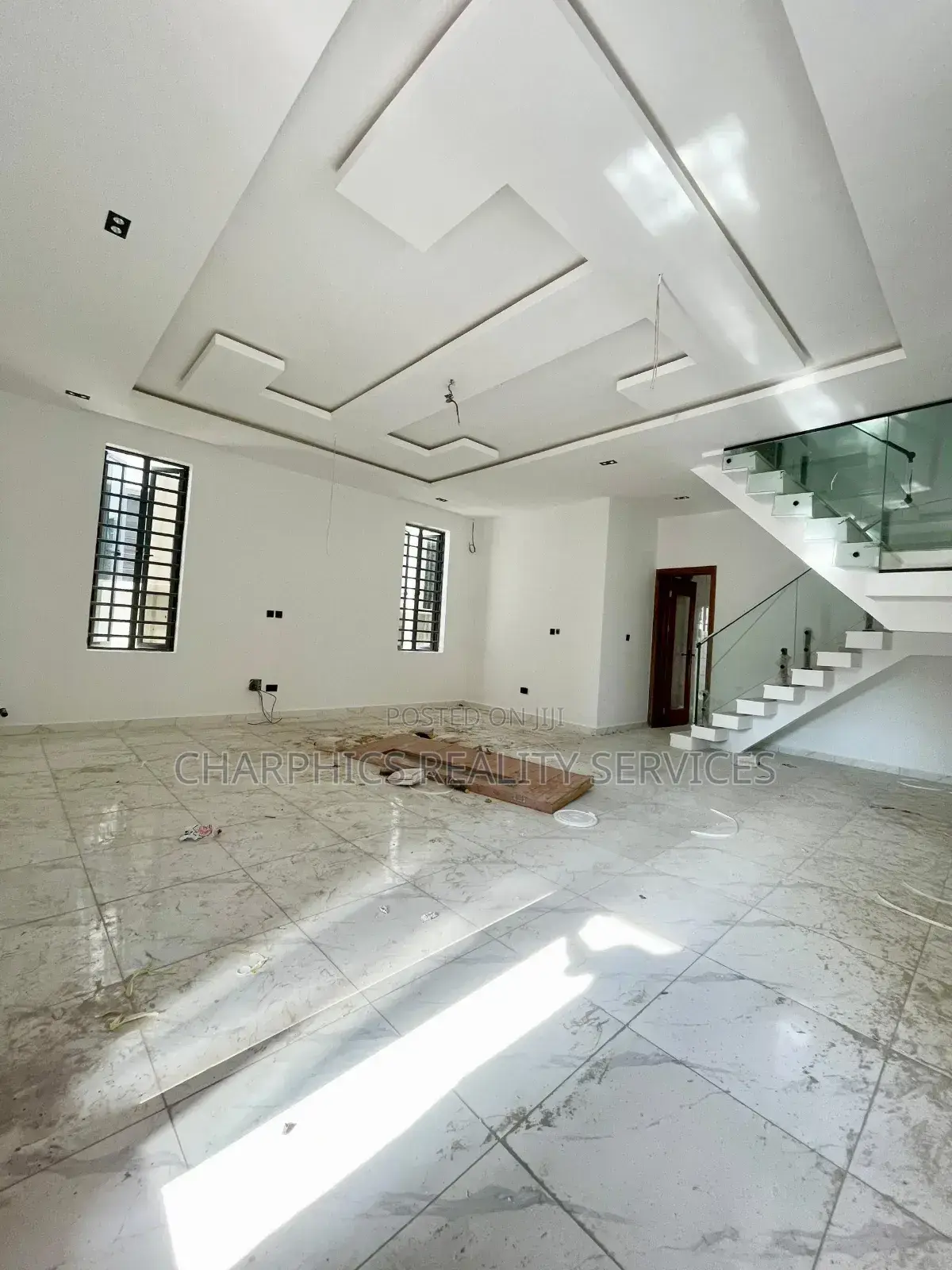 5bdrm Duplex in Lekki for sale in Lekki