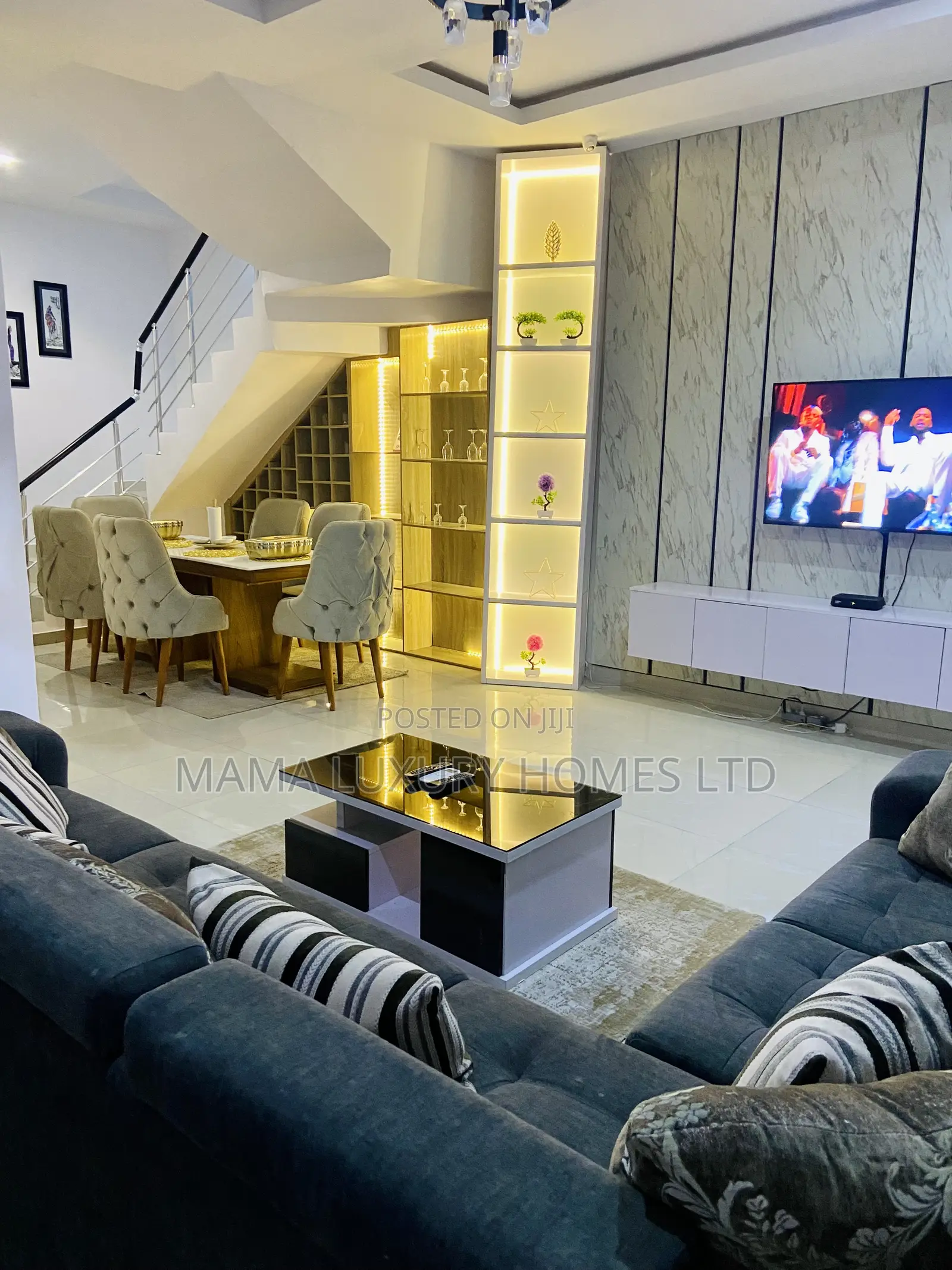 Lekki Lagos Shortlet - 4 Bedroom Duplex in a Self Compound in Lekki Phase 2