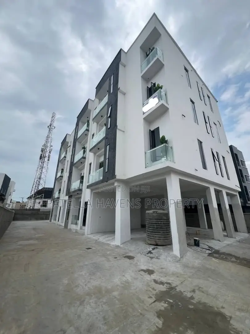 2bdrm Apartment in Lekki for sale in Lekki