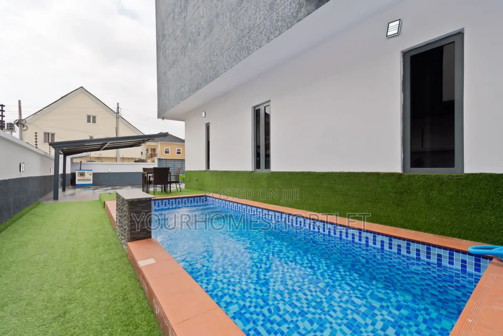 5 Bedroom Self Compound With Cinema, Pool,Ps5 Snooker in Lekki Phase 1