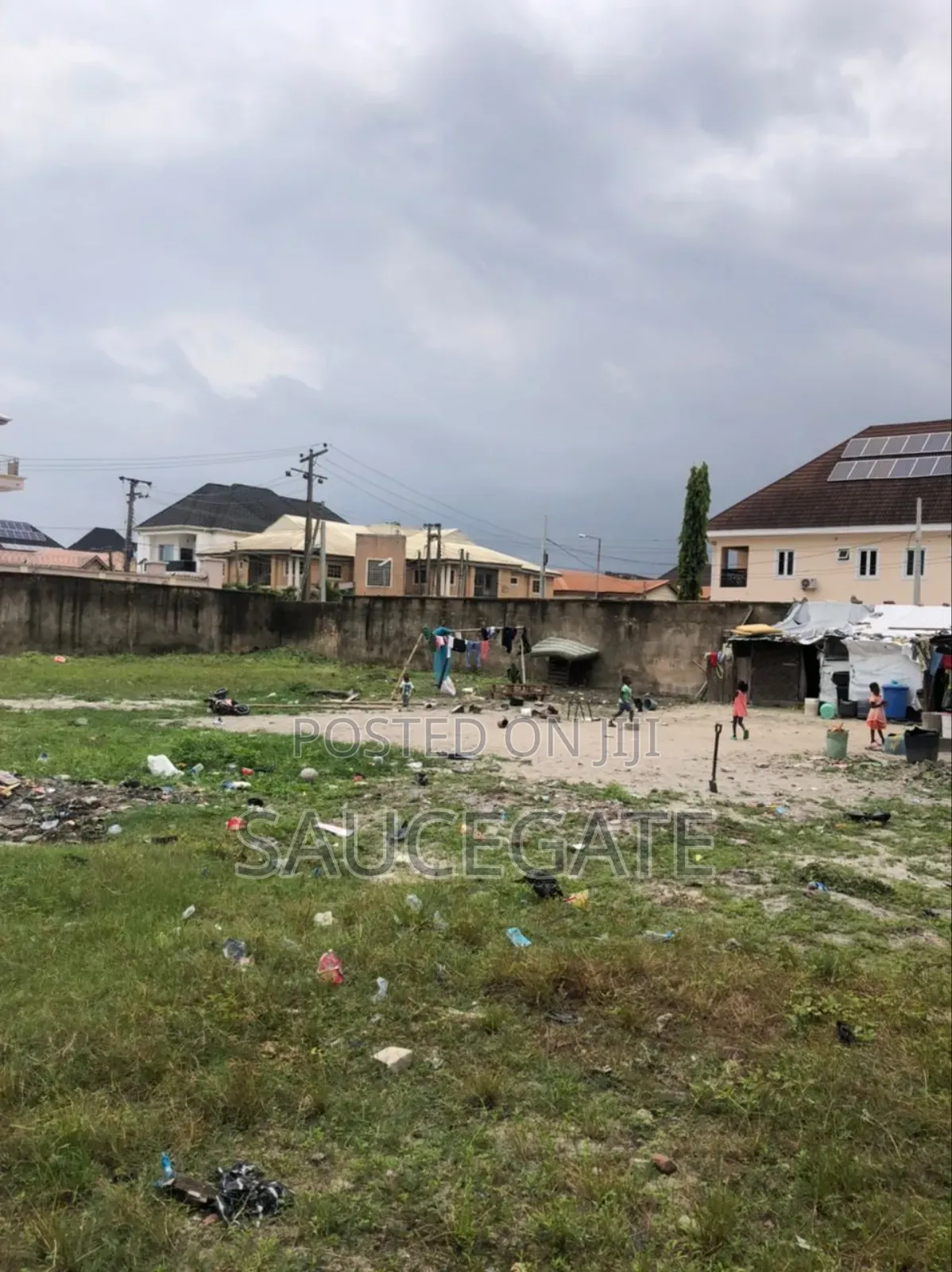 Land for Sale at Amuwo 300sqm Dryland in Amuwo-Odofin