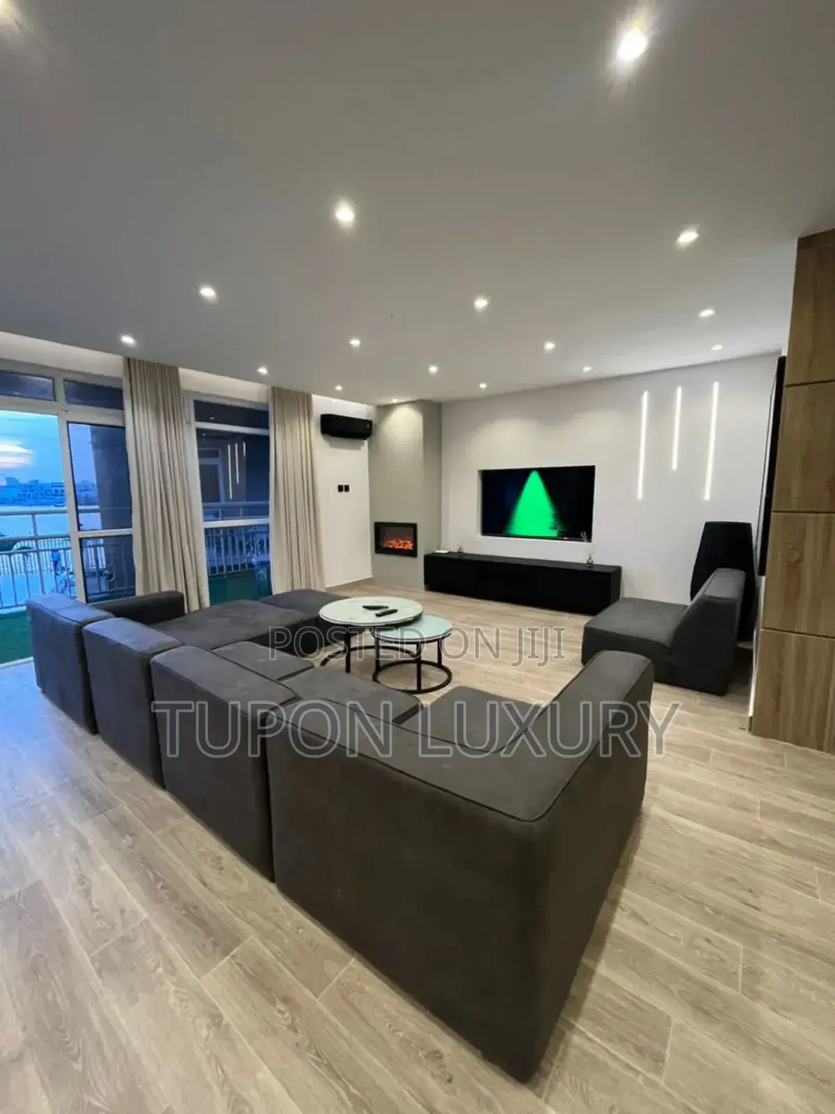 Luxury Waterfront 2bedroom Apartment in Lekki Phase 1