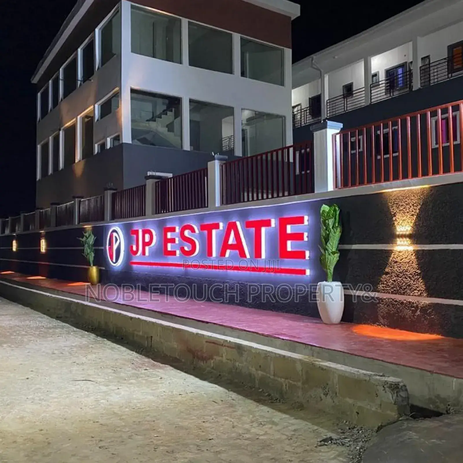 4bdrm Apartment in Ajah Lagos, Sangotedo for sale in Sangotedo