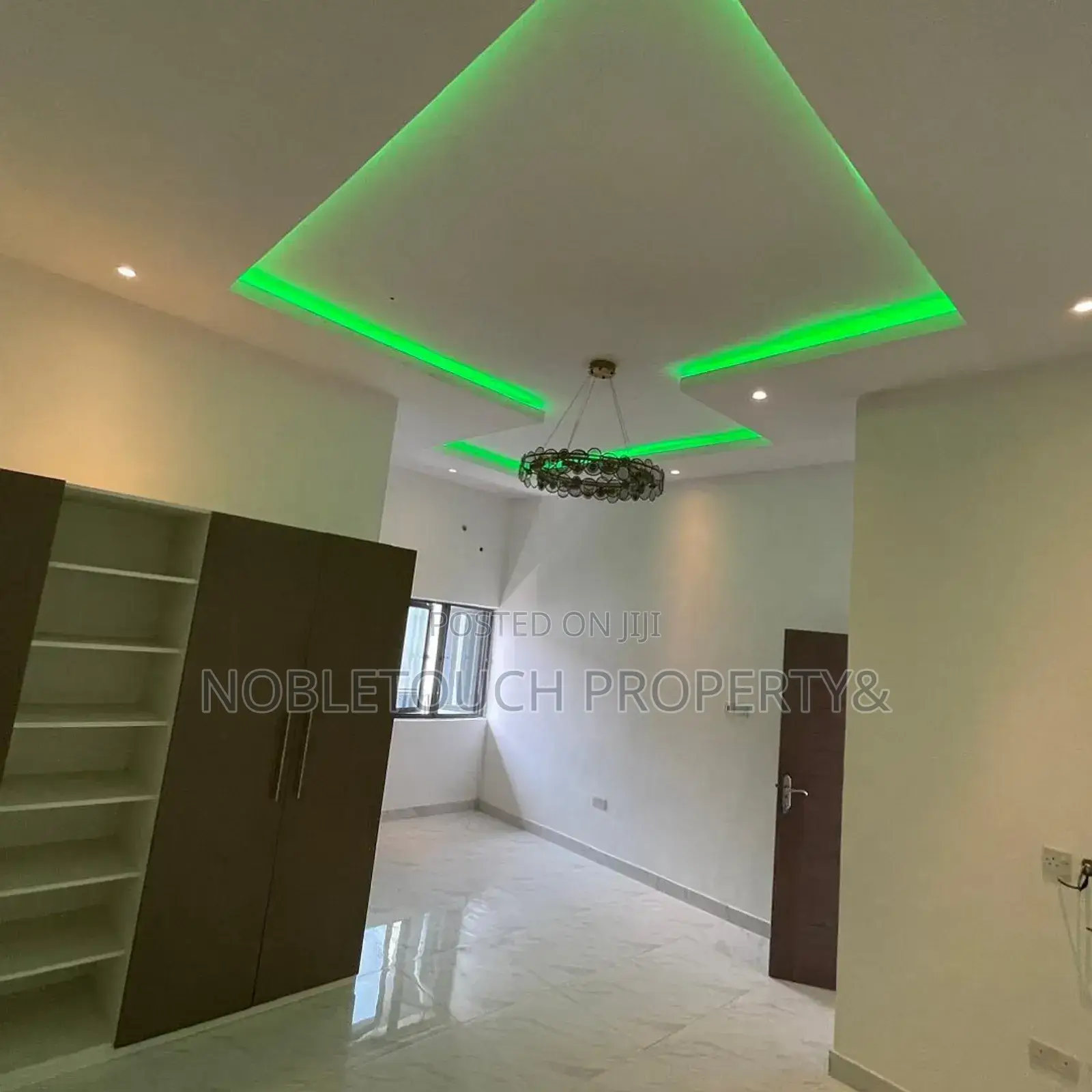 4bdrm Apartment in Ajah Lagos, Sangotedo for sale in Sangotedo