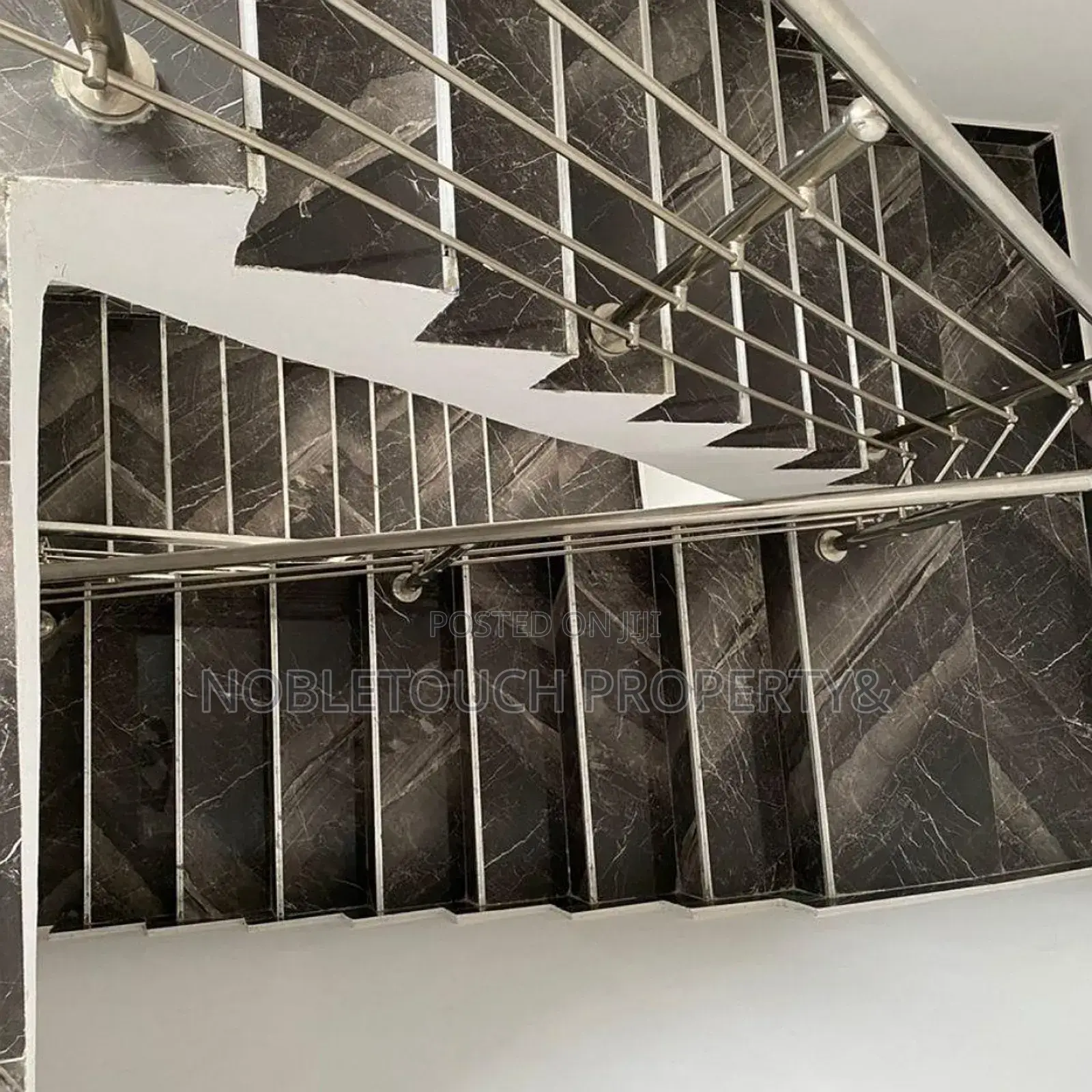 4bdrm Apartment in Ajah Lagos, Sangotedo for sale in Sangotedo