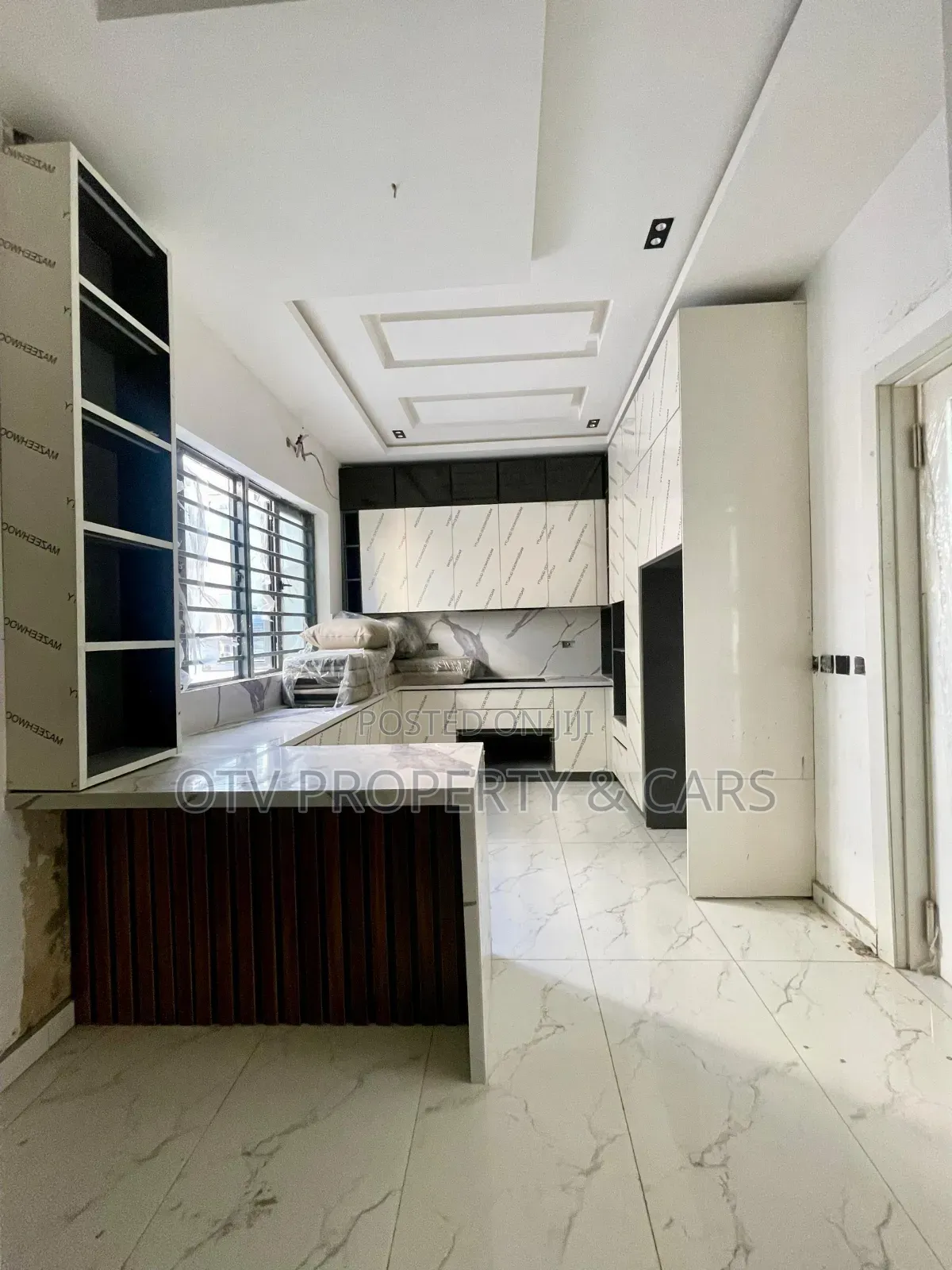Furnished 4bdrm Duplex in Lekki for sale in Lekki