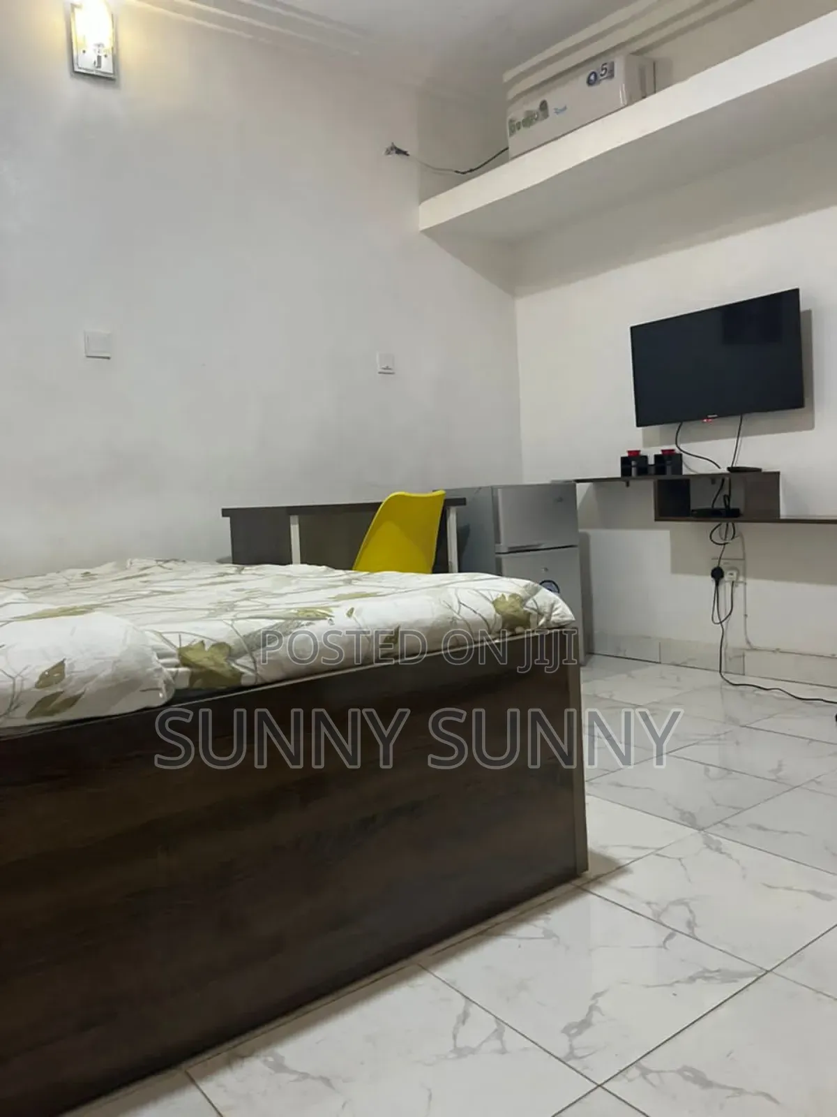 Private Room City Centre in Gaduwa