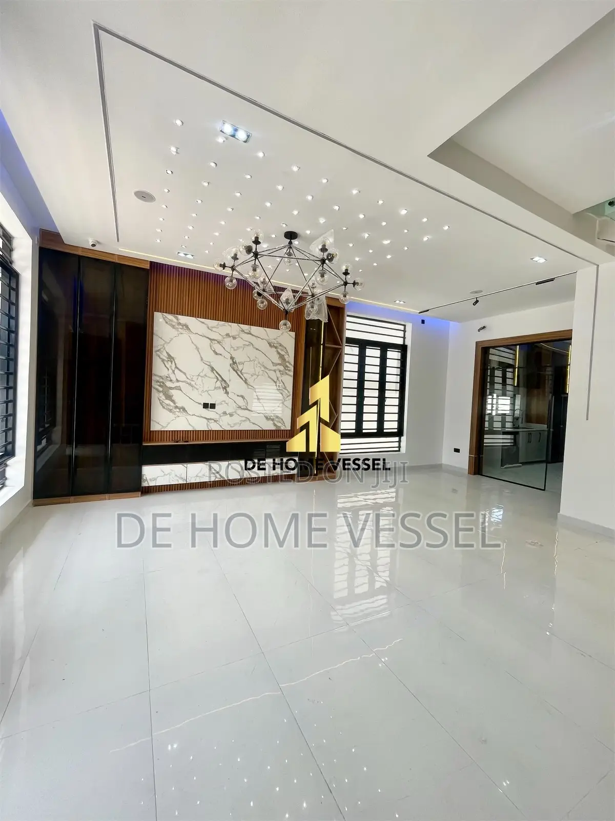 4bdrm Duplex in Lekki for sale in Lekki