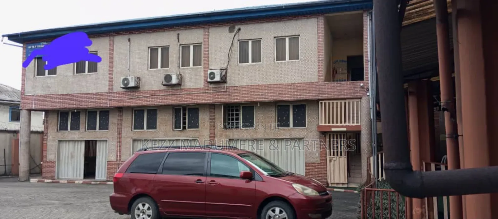 For Sale: Non Functional School in Port Harcourt in Port-Harcourt