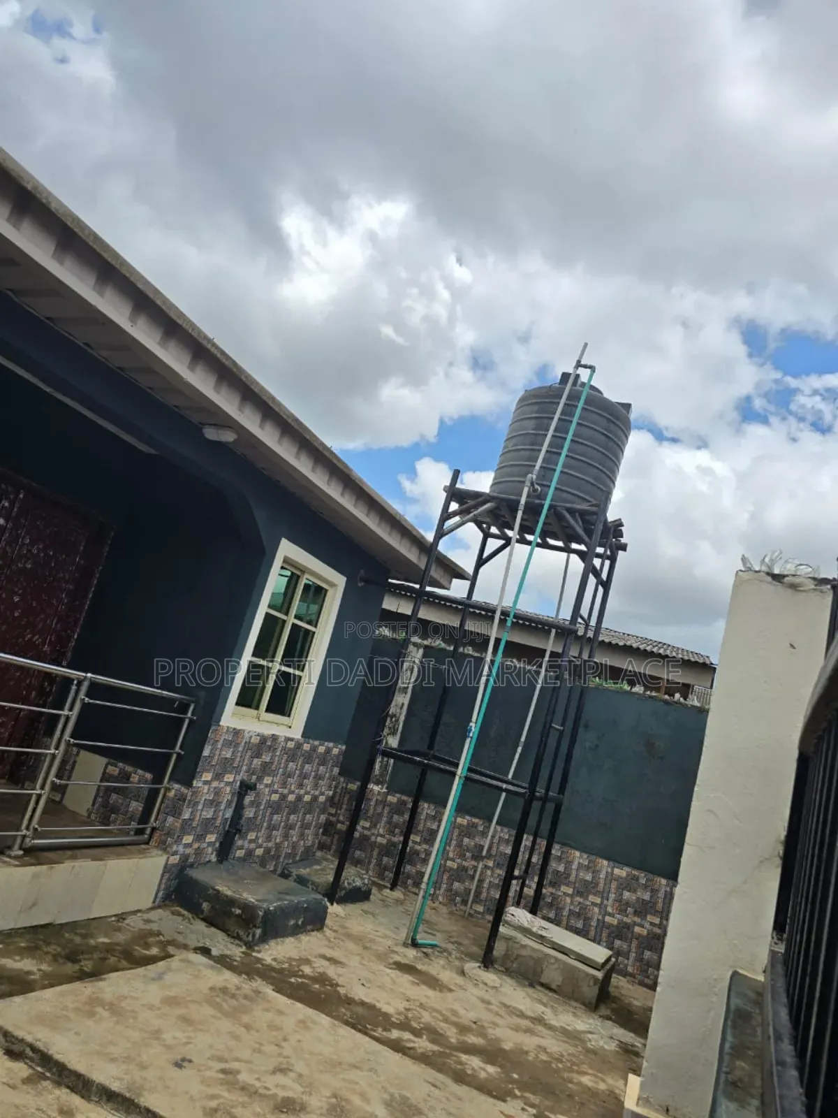 2bdrm Bungalow in Ayobo for sale in Ayobo