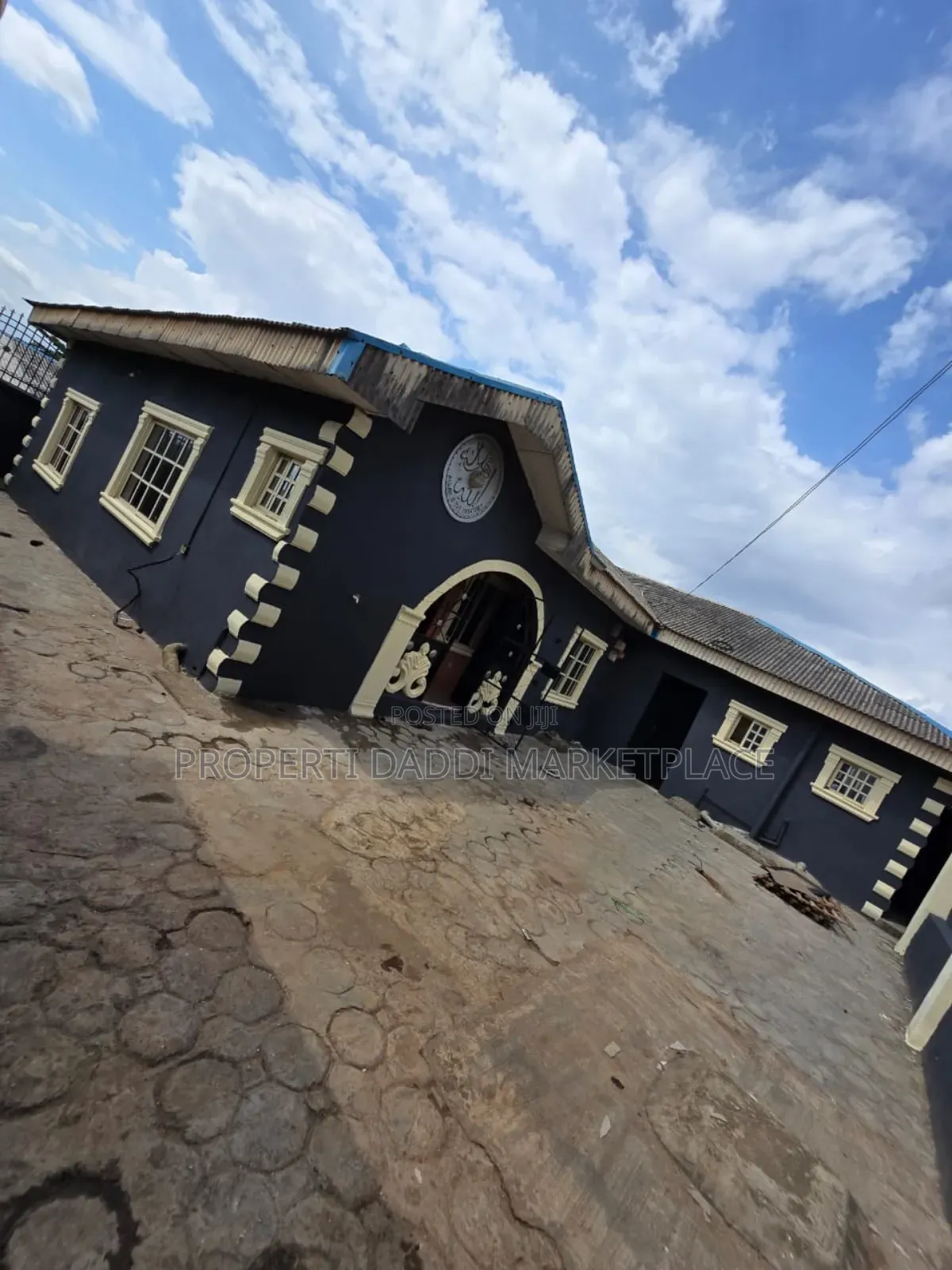 4bdrm Block of Flats in Ayobo for sale in Ayobo
