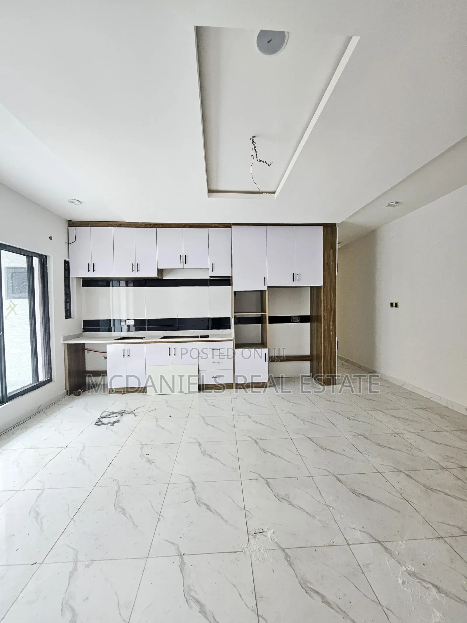 2bdrm Apartment in Ikate for sale in Ikate