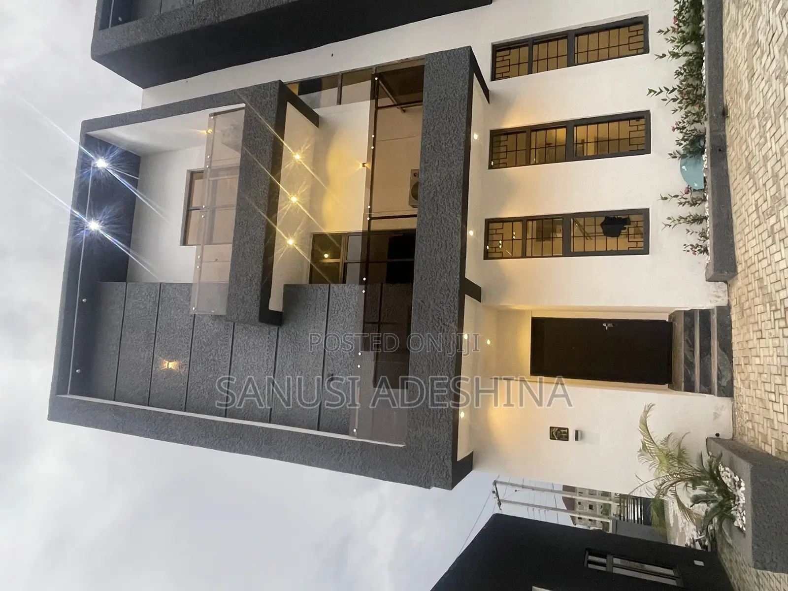 5bdrm Duplex in Jahi Gilmore Fct for sale in Jahi