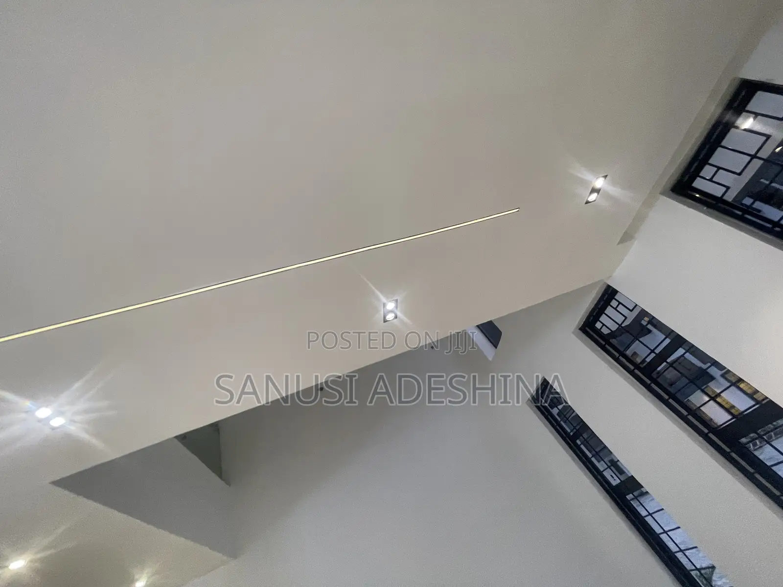 5bdrm Duplex in Jahi Gilmore Fct for sale in Jahi