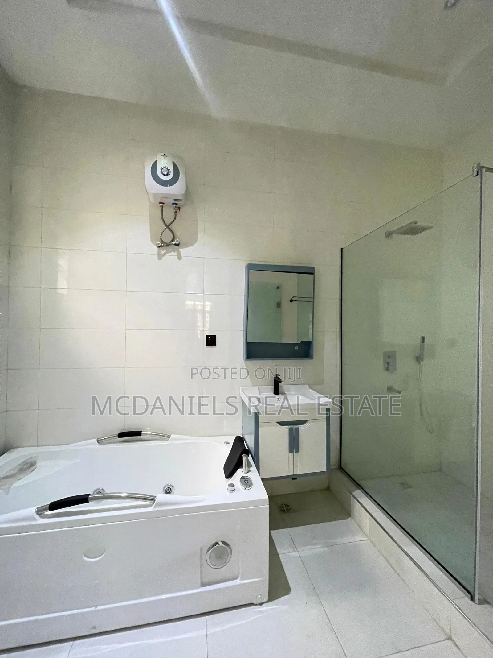 4bdrm Duplex in Ikate for sale in Ikate