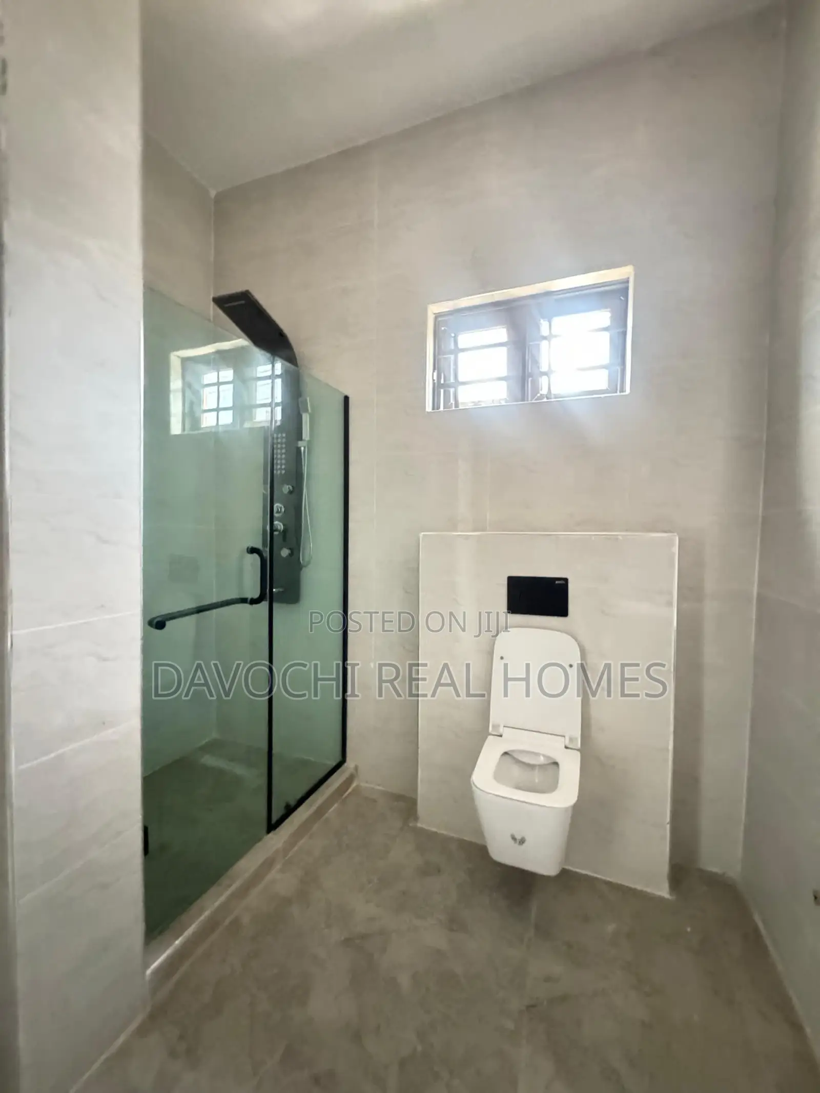 4bdrm Duplex in Lekki Phase 2 for sale in Lekki Phase 2