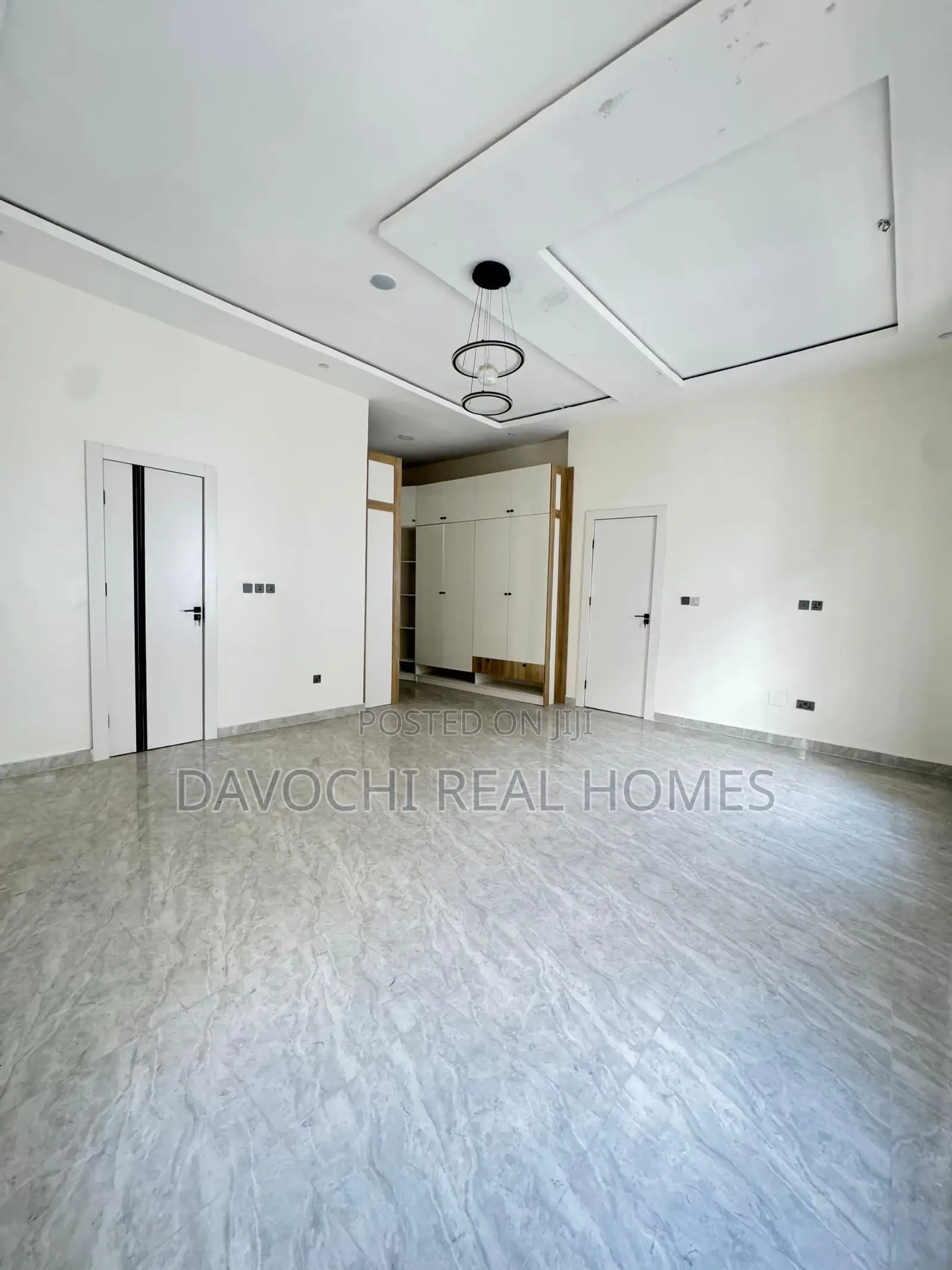 4bdrm Duplex in Lekki Phase 2 for sale in Lekki Phase 2