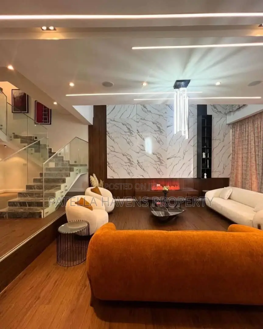4bdrm Duplex in Jahi for sale in Jahi