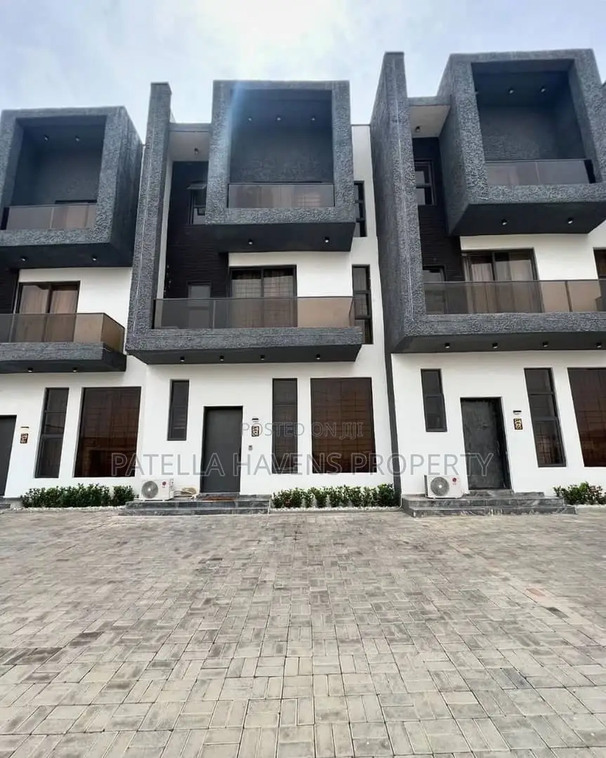 4bdrm Duplex in Jahi for sale in Jahi