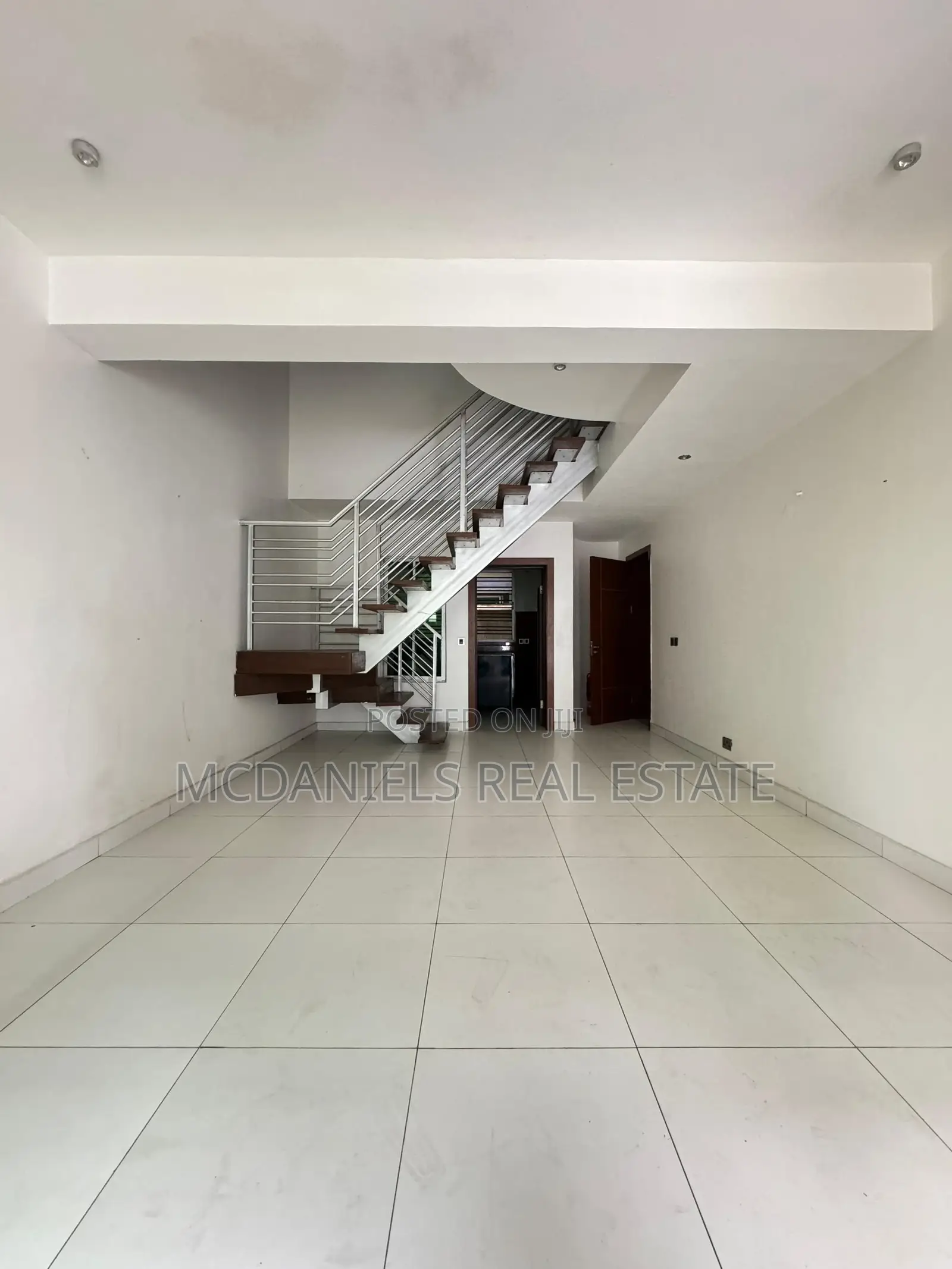 2bdrm Apartment in Ikate for sale in Ikate