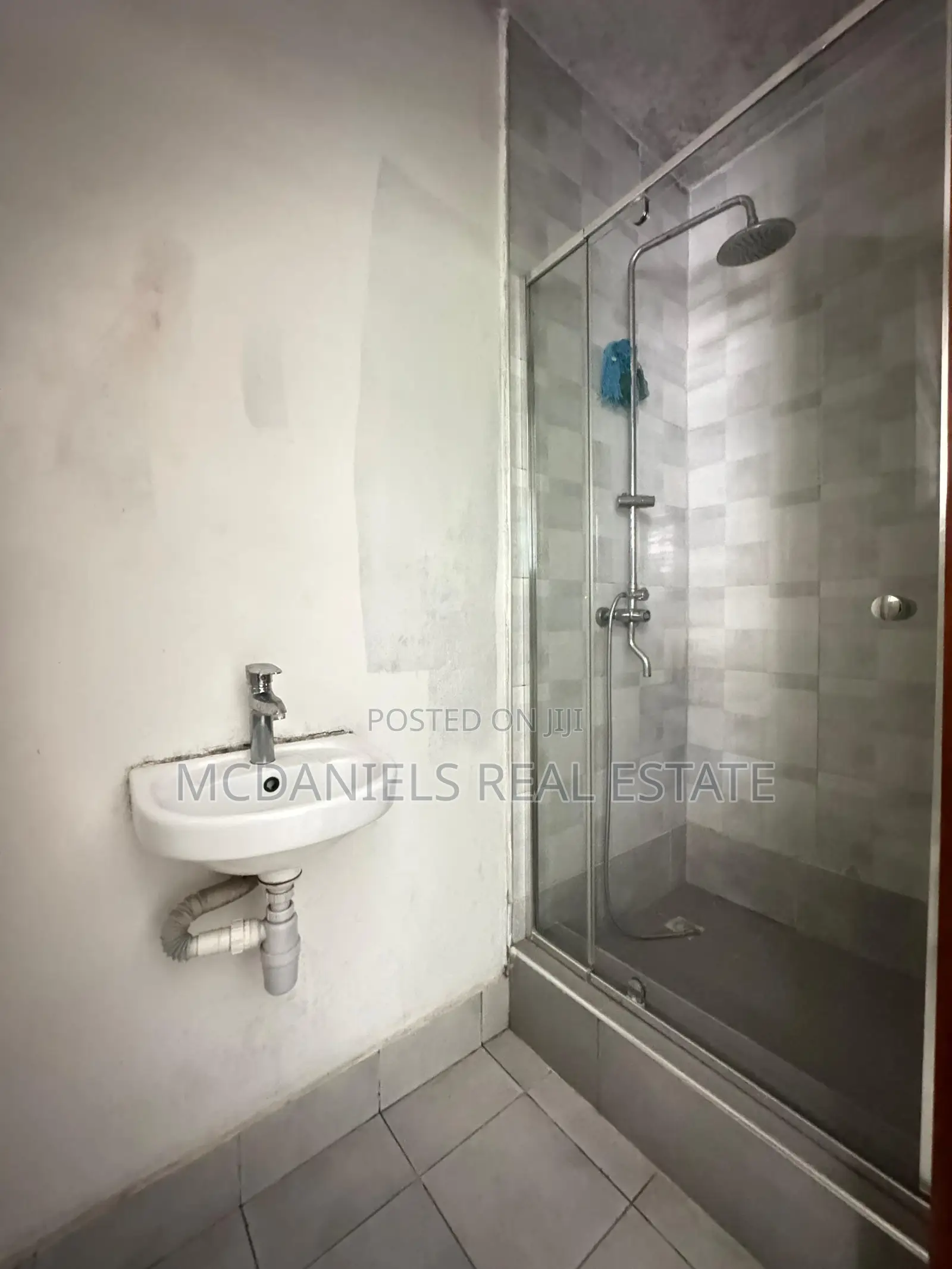 2bdrm Apartment in Ikate for sale in Ikate