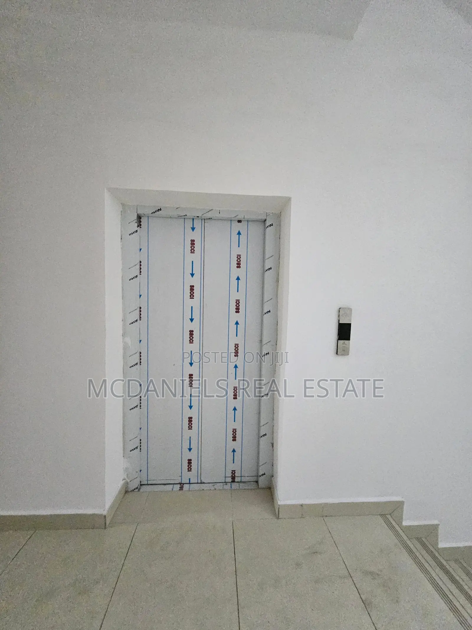 3bdrm Apartment in Lekki Phase 1 for sale in Lekki Phase 1