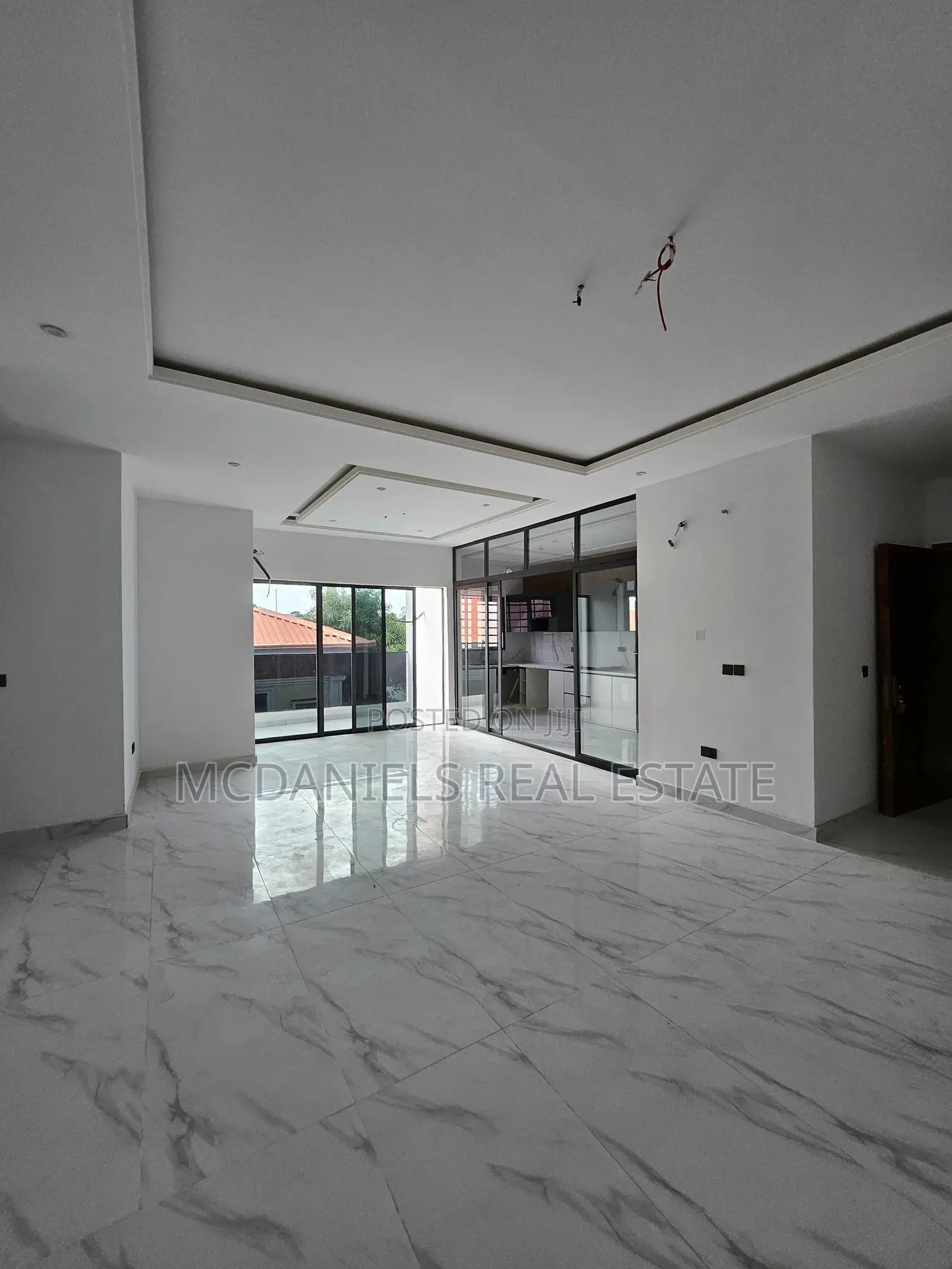 3bdrm Apartment in Lekki Phase 1 for sale in Lekki Phase 1