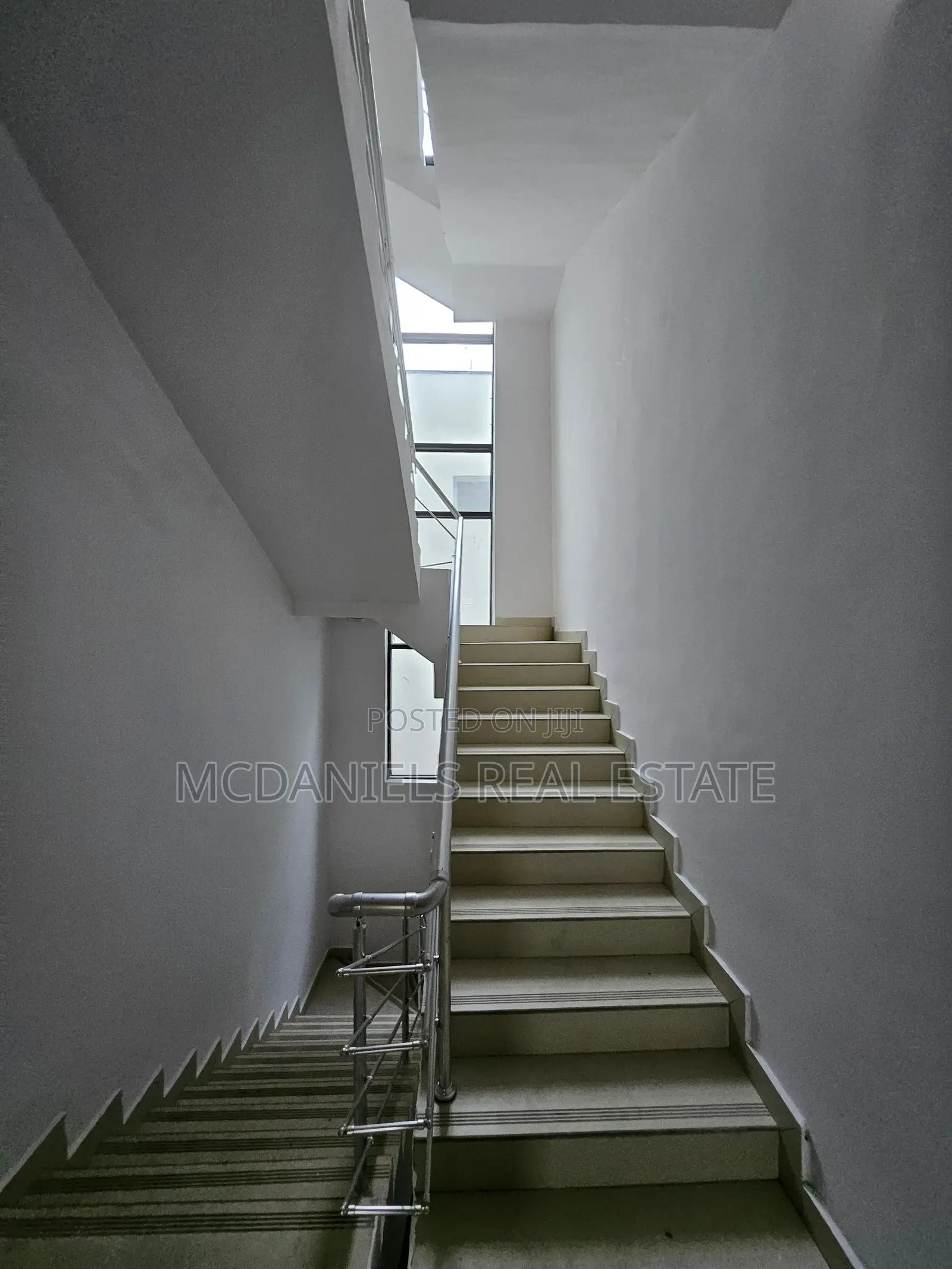 3bdrm Apartment in Lekki Phase 1 for sale in Lekki Phase 1