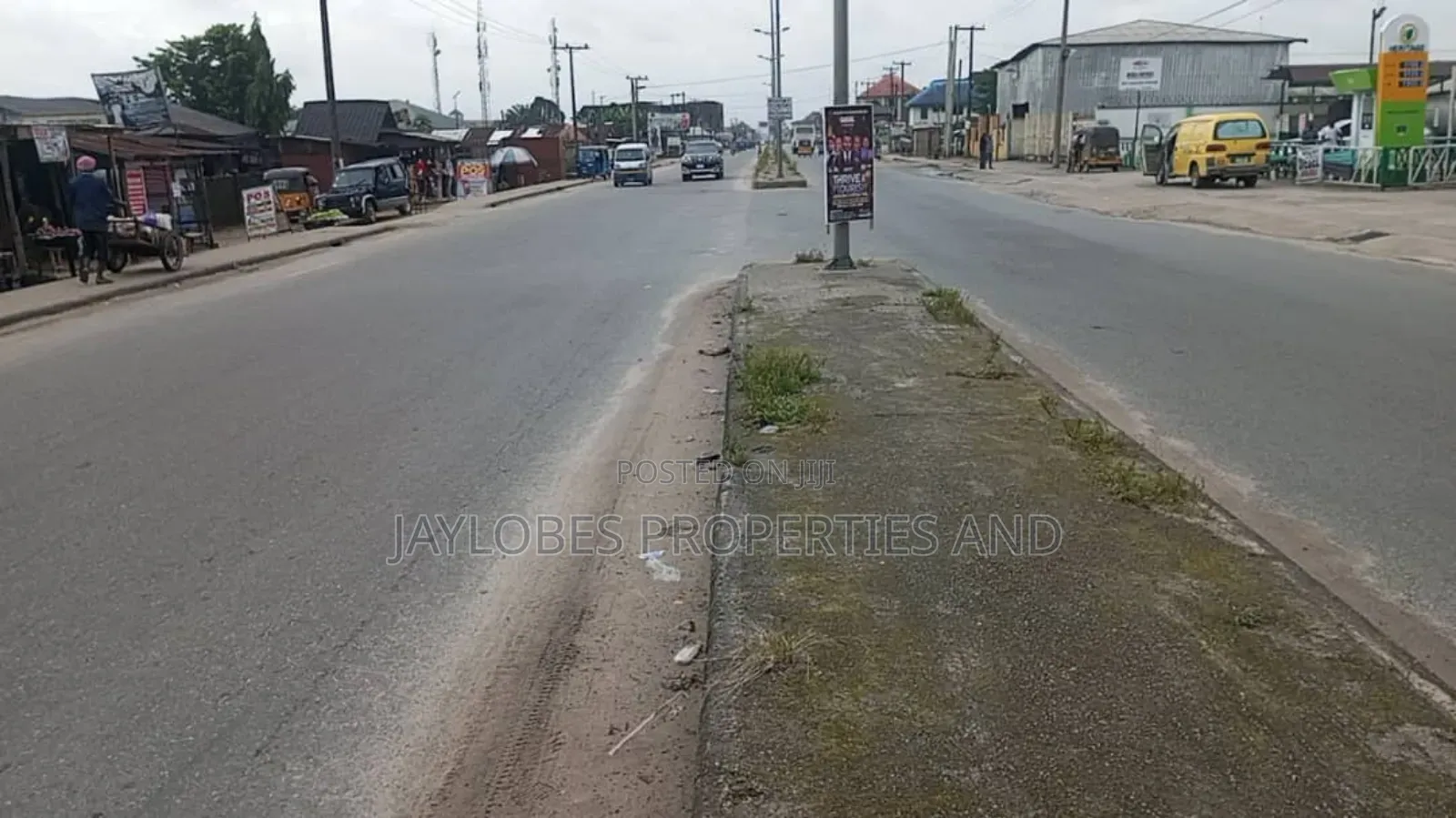For Sale : 26 Plots Atali Express Road, Port Harcourt in Obio-Akpor