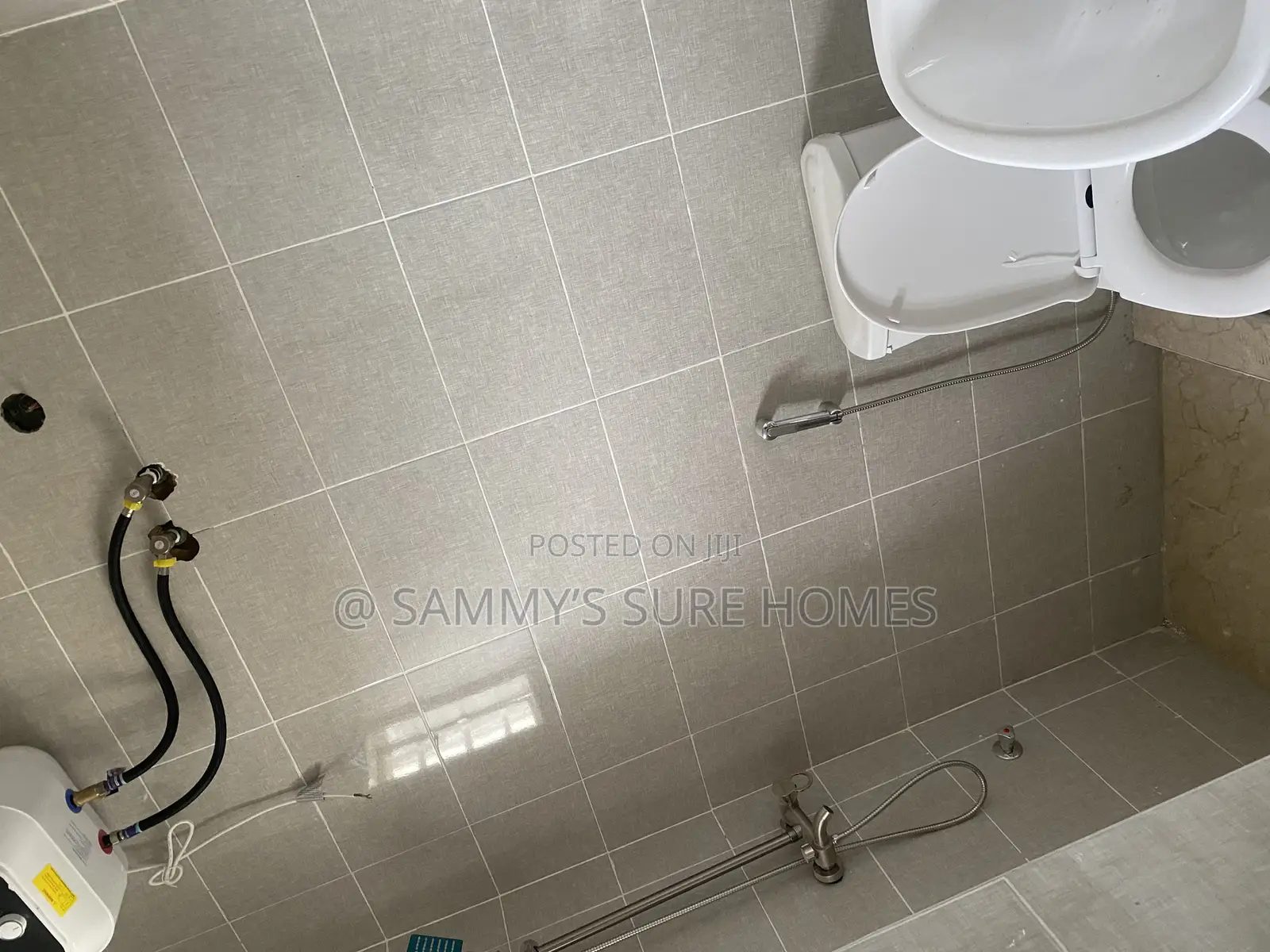 3bdrm Block of Flats in Wetland Estate Jahi for rent in Jahi