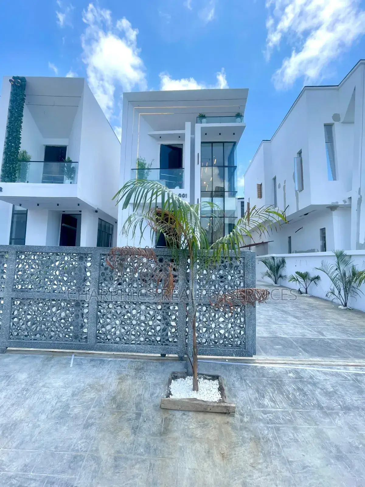 5bdrm Duplex in Lekki for sale in Lekki