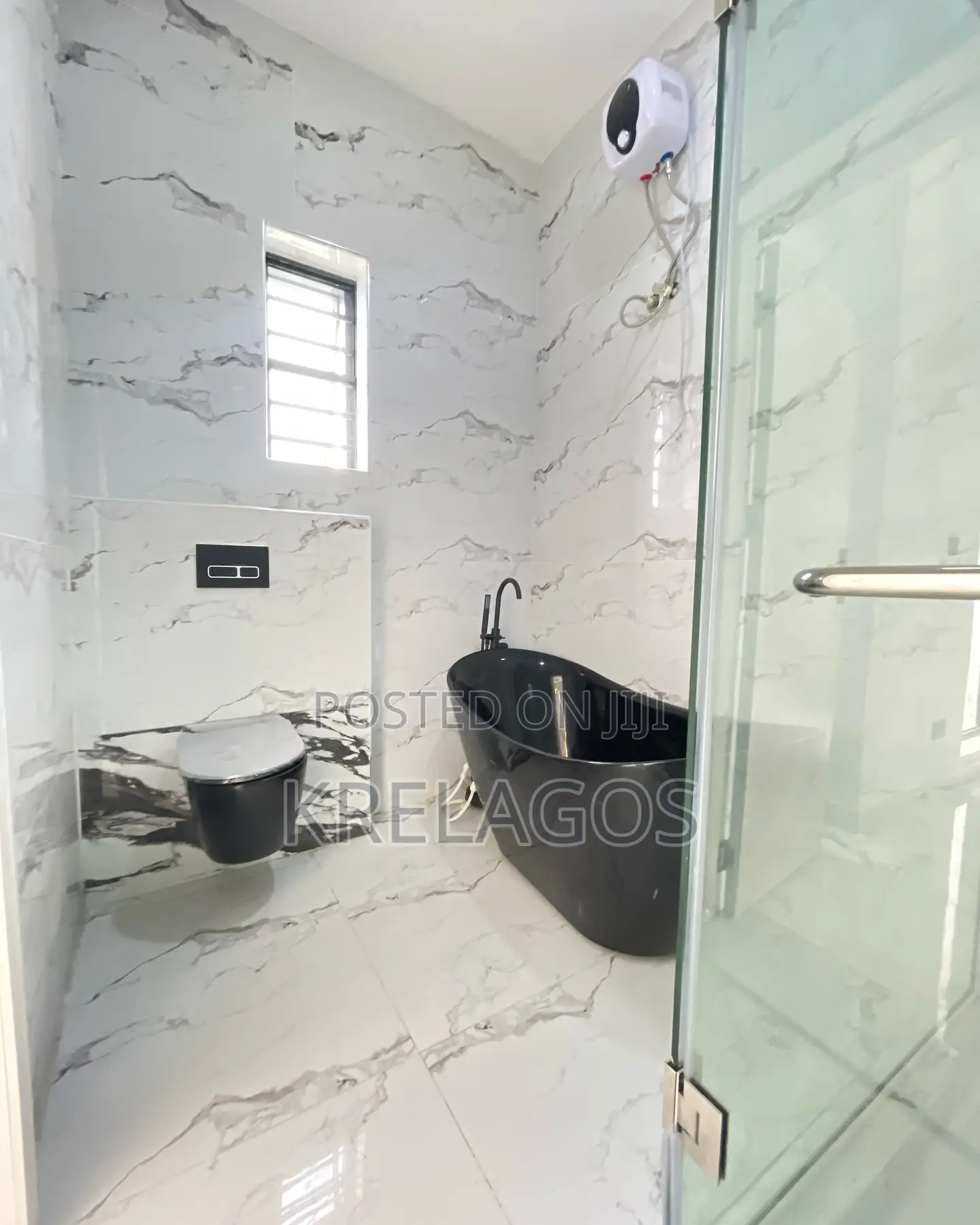 4bdrm Duplex in Ikota for sale in Ikota