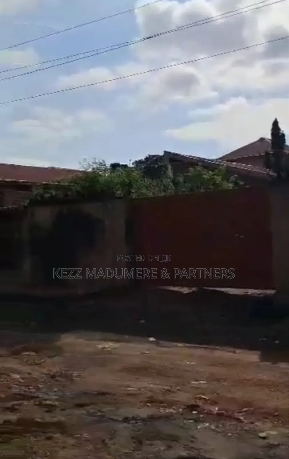 For Sale: Cofo 2500 SQMTS of Land at Agric Bank Junction in Enugu
