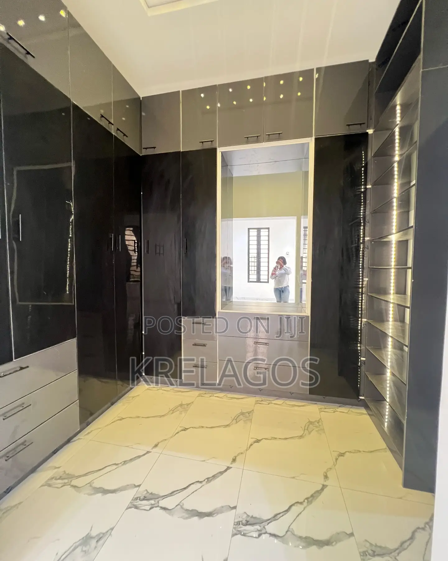 5bdrm Duplex in Ado / Ajah for sale in Ado / Ajah
