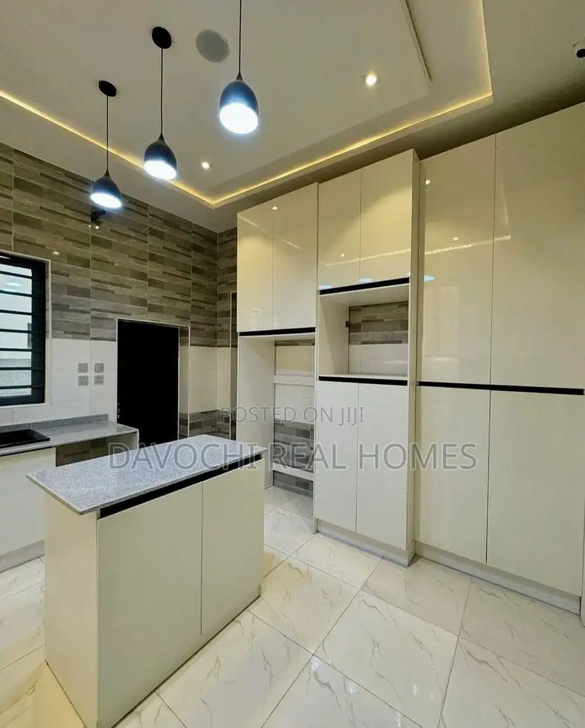 4bdrm Duplex in Lekki Phase 2 for rent in Lekki Phase 2