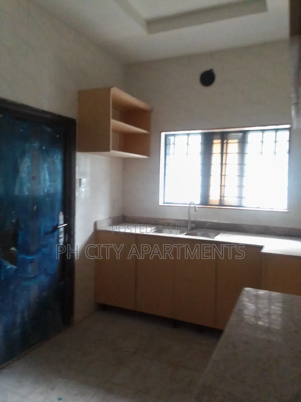 1bdrm Block of Flats in Chinda, Shell Location for rent in Shell Location